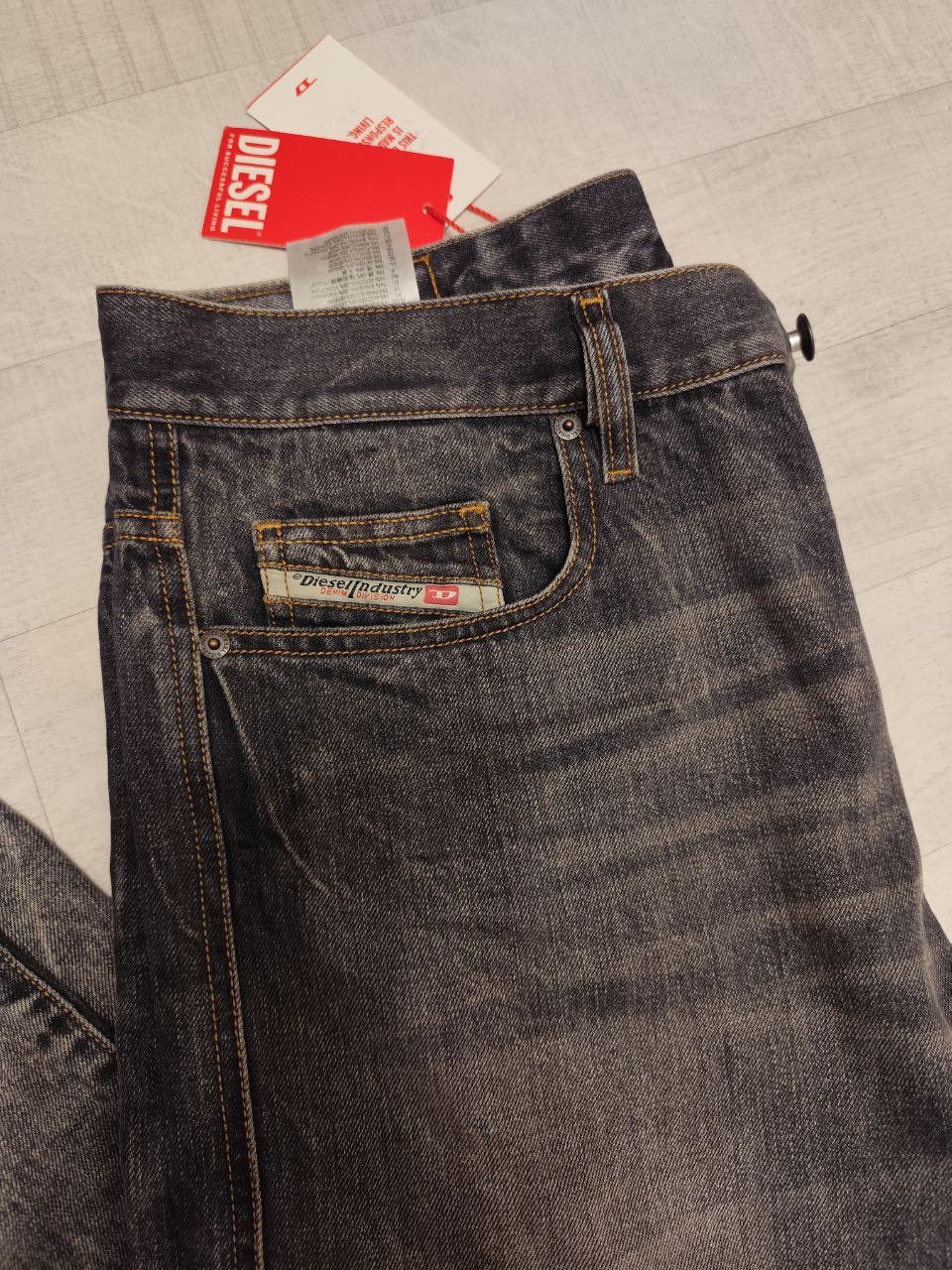 Diesel Diesel jeans 2020-D -VIKER-007C9. SIZE EU W32/L32 Size US 29 - 7 Thumbnail