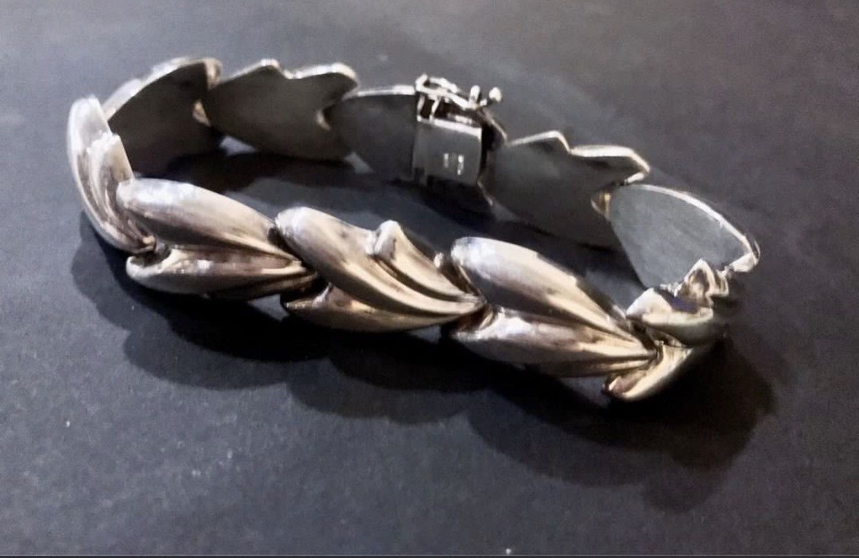 Other Italy Made Vintage Sterling Silver Secure lock bracelet Size ONE SIZE - 2 Thumbnail