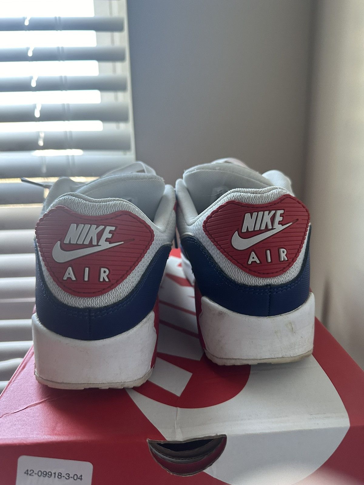 Nike Nike Air Max 90 Size US 11 / EU 44 - 4 Thumbnail