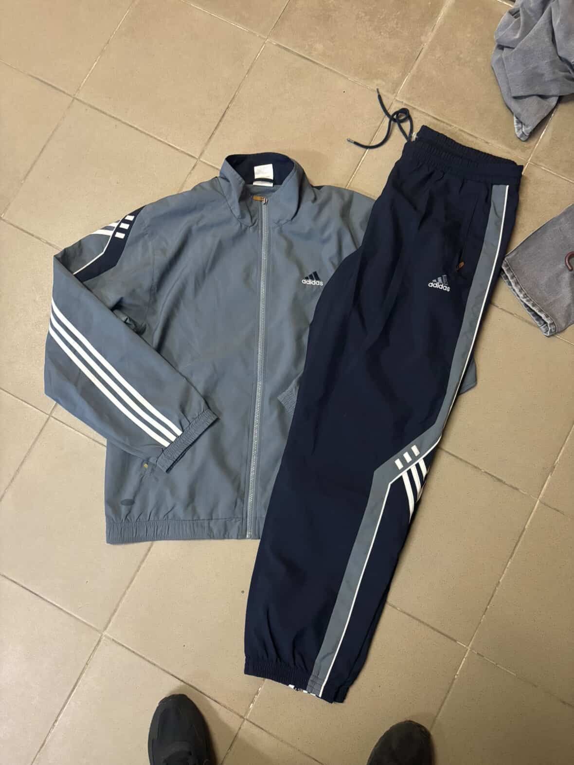 Adidas Vintage adidas predator tracksuit rare size M Size US M / EU 48-50 / 2 - 1 Thumbnail
