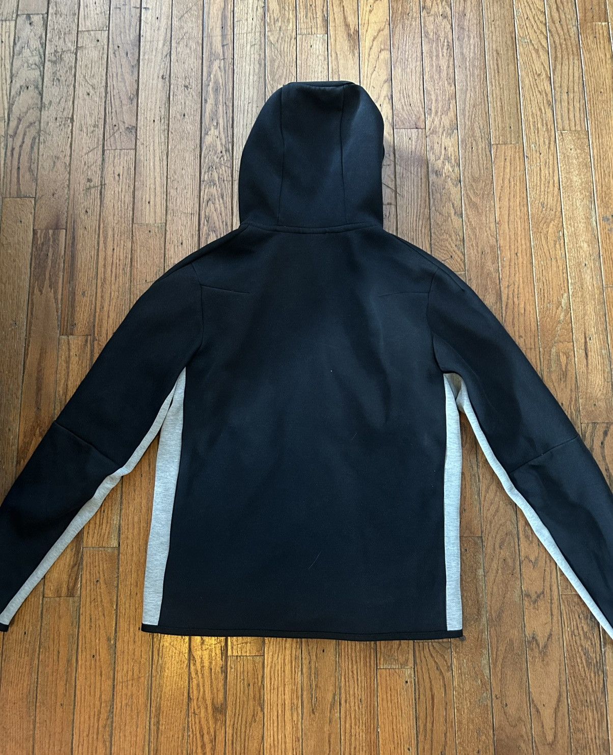 Nike Nike Black White Tech Fleece Full-Zip Suit - Size Medium Size US M / EU 48-50 / 2 - 4 Thumbnail