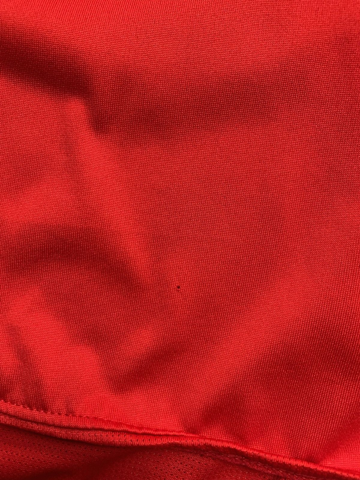 Umbro × Vintage Vintage Umbro England soccer jersey size L logo red Size US L / EU 52-54 / 3 - 4 Thumbnail