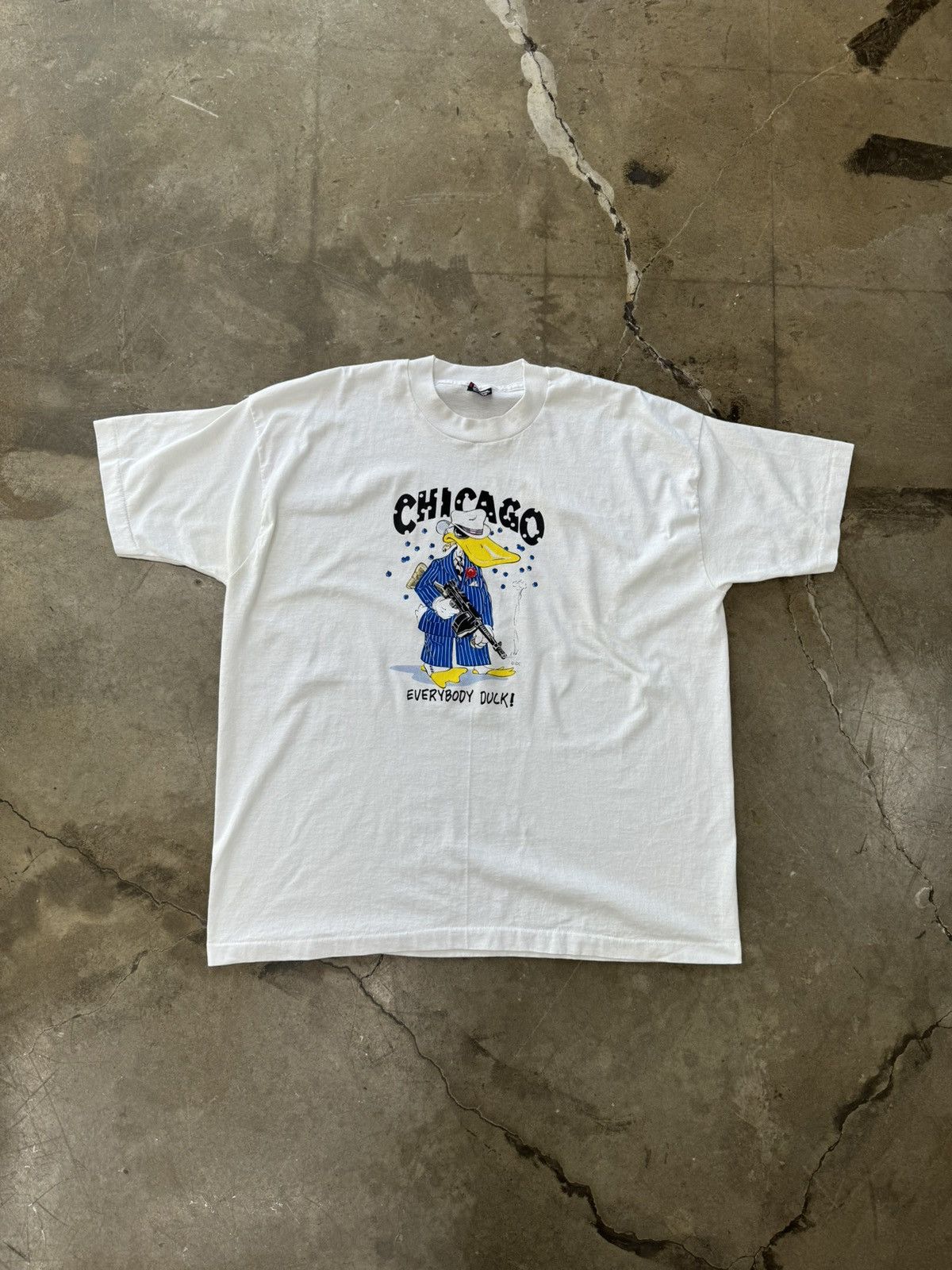 Vintage Vintage Chicago Gangster Duck Tee XXL Size US XXL / EU 58 / 5 - 2 Thumbnail