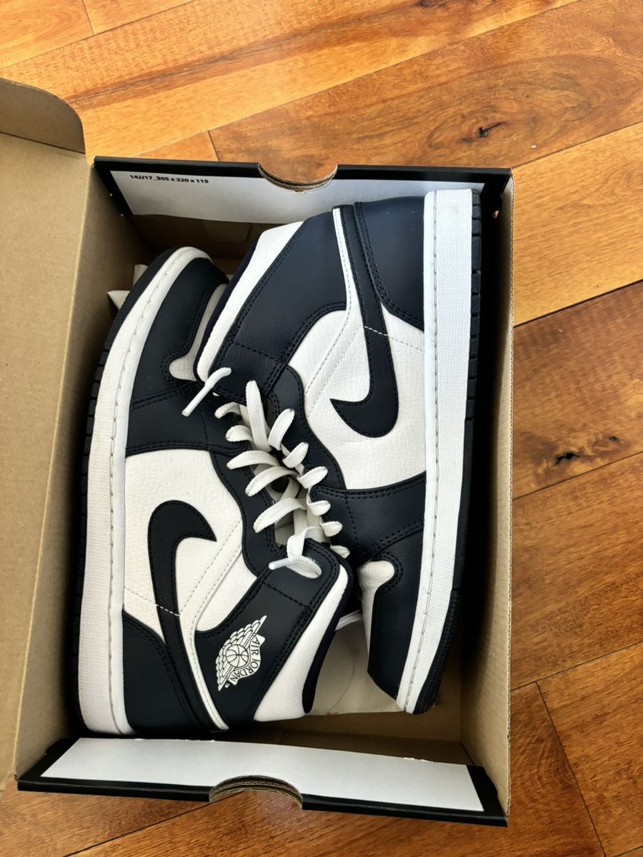 image of Nike Air Jordan 1 Mid Obsidian 8.5 Shoes in Mid Midnight, Men's