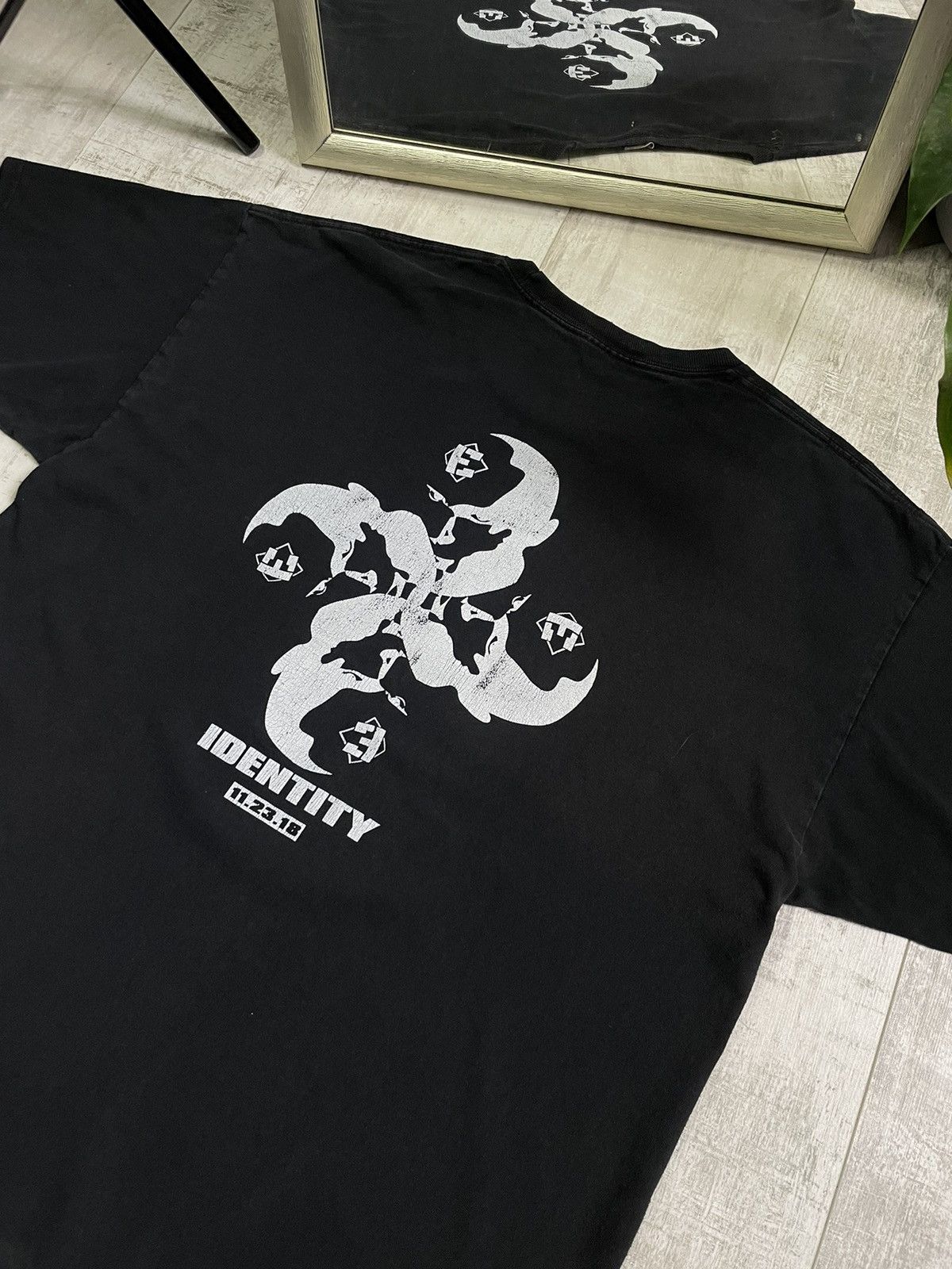 American Apparel Vintage Erased Identity Head Logo T-Shirt Hard Black RARE Size US XL / EU 56 / 4 - 7 Thumbnail