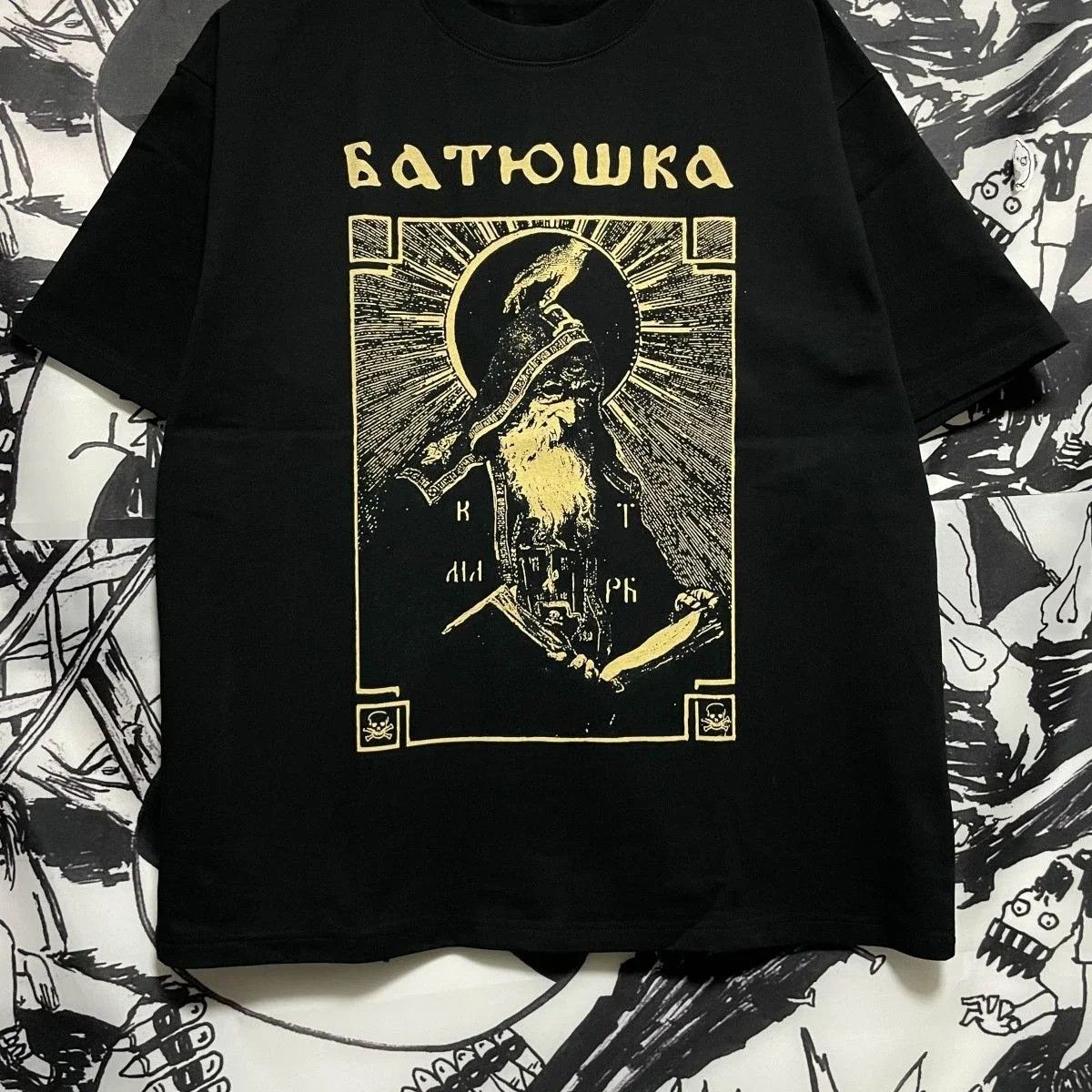 Vintage Black Metal Brand T-Shirt Size US XL / EU 56 / 4 - 1 Thumbnail