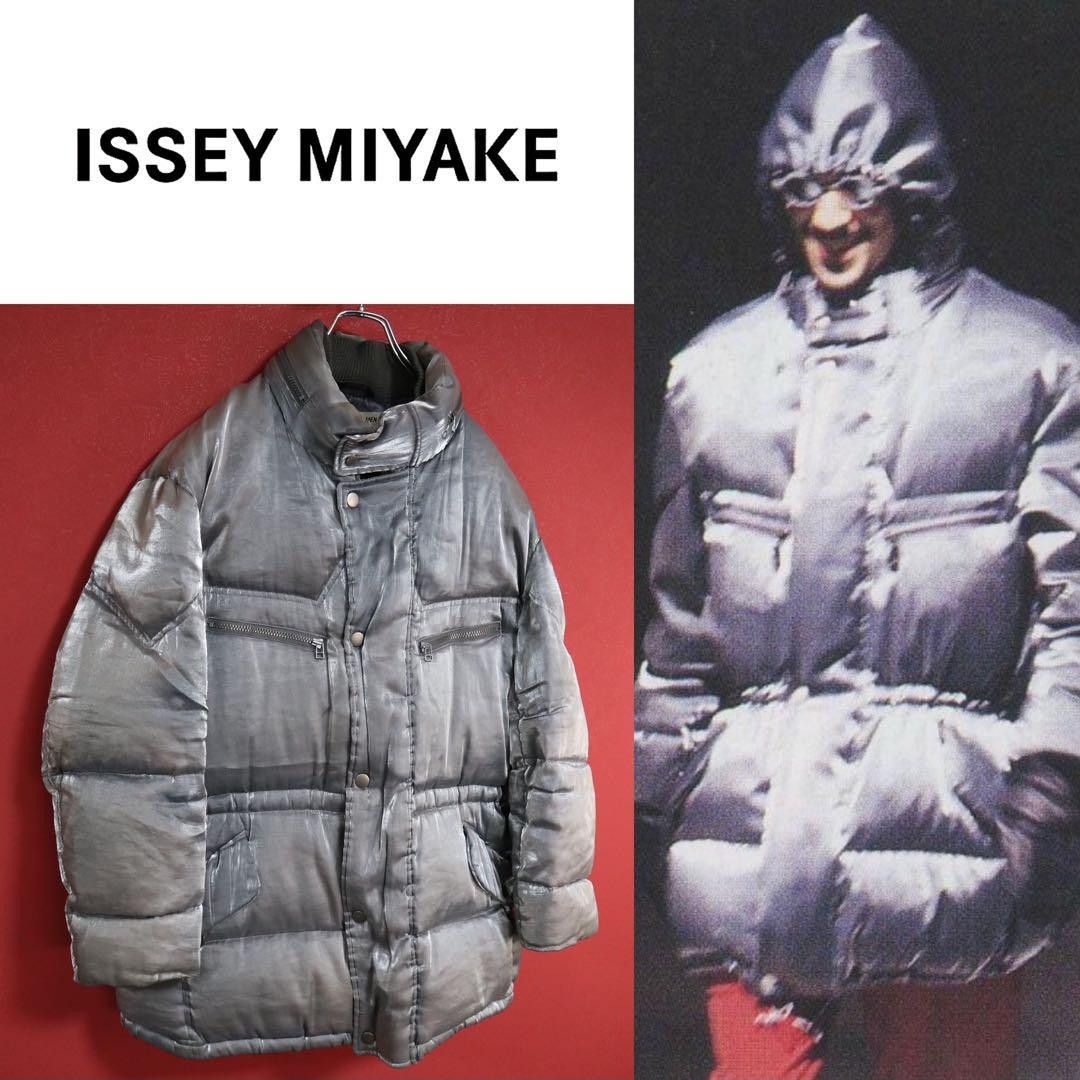 image of Issey Miyake 96Aw Metallic Silver Down Jkt in Shiny Silver, Men's (Size Medium)