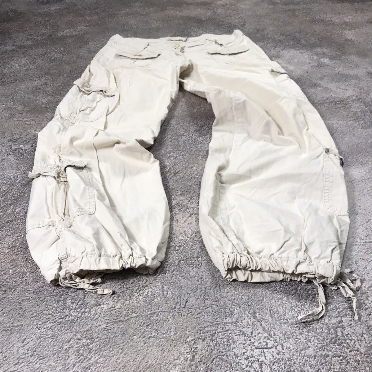 Vintage Vintage 90s Baggy Cargo Parachute Pants Streetwear Faded 29 Size 29" - 1 Thumbnail