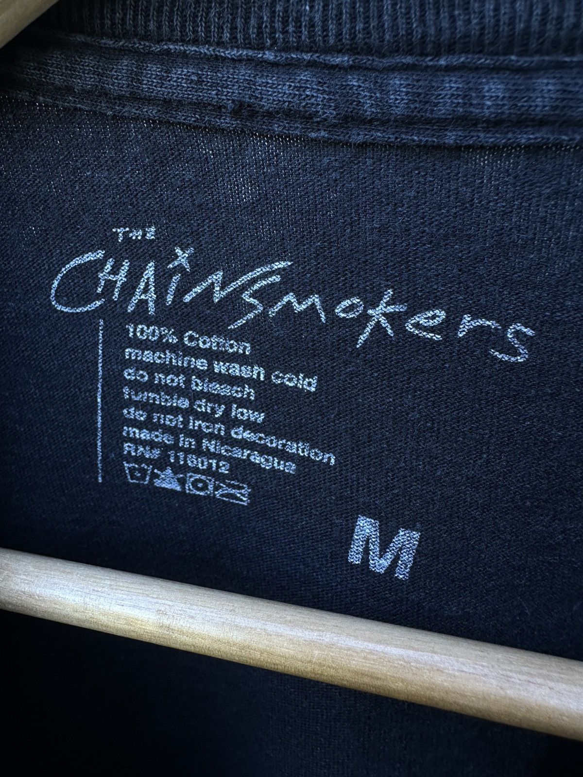 Band Tees The Chainsmokers band tee T-shirt Size US M / EU 48-50 / 2 - 4 Thumbnail