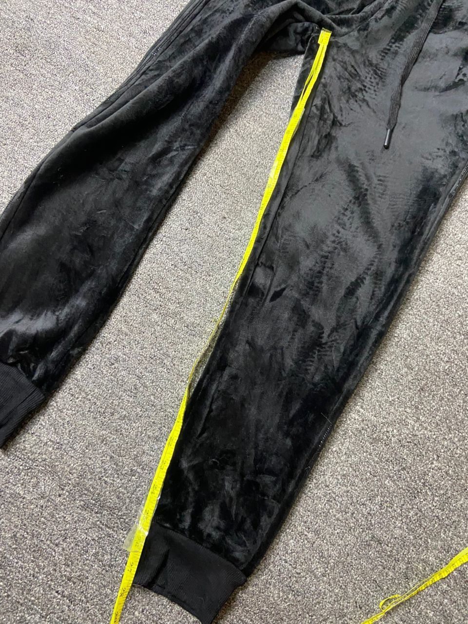 Japanese Brand × Vintage Japanese Brand Velvet Jogger Pants (124) Size US 26 / EU 42 - 2 Thumbnail