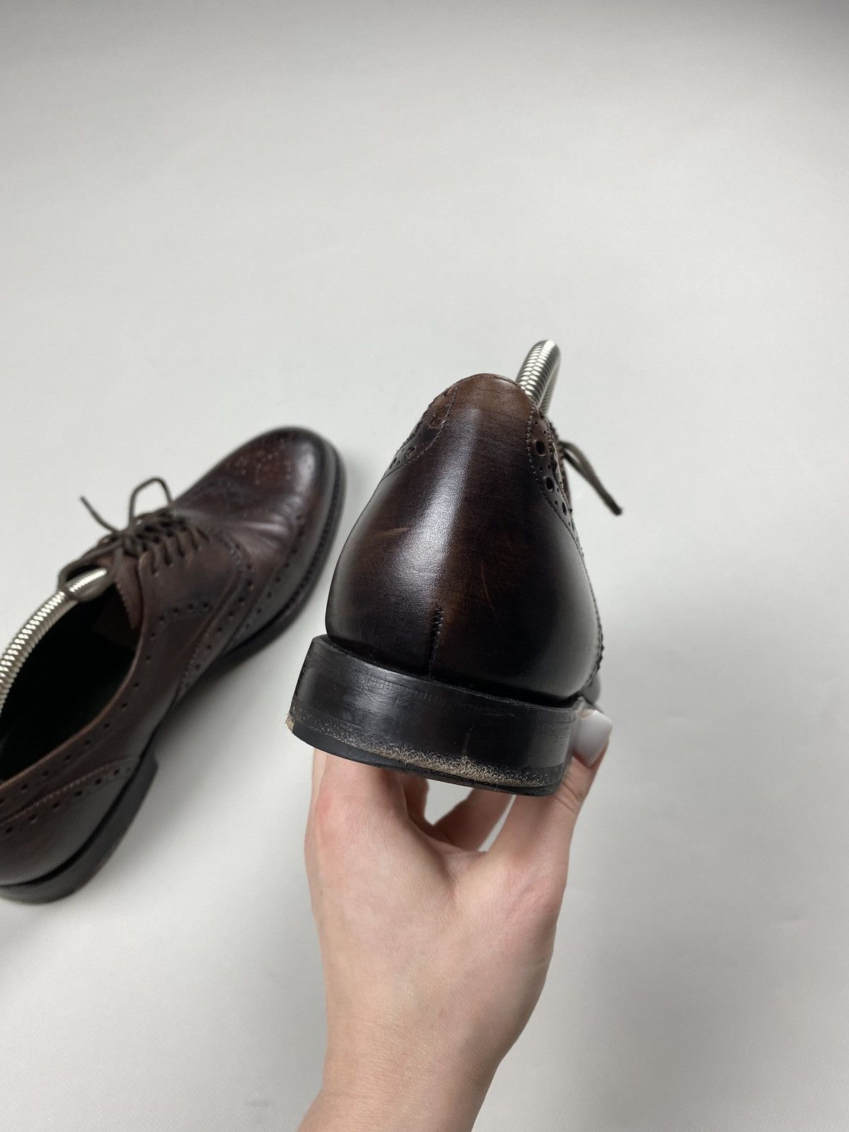 Loake Loake men’s leather formal brogue shoes size UK 9 / US 10 Size US 10 / EU 43 - 17 Thumbnail