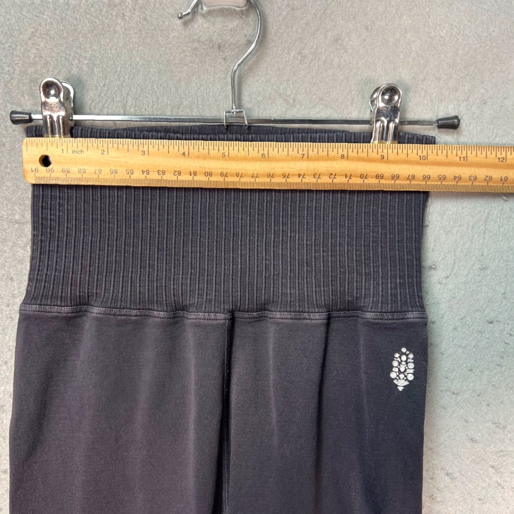 Free People Free People FP Movement Womens XS High-Waisted Black Ribbed Leggings Size 26" / US 2 / IT 38 - 5 Thumbnail