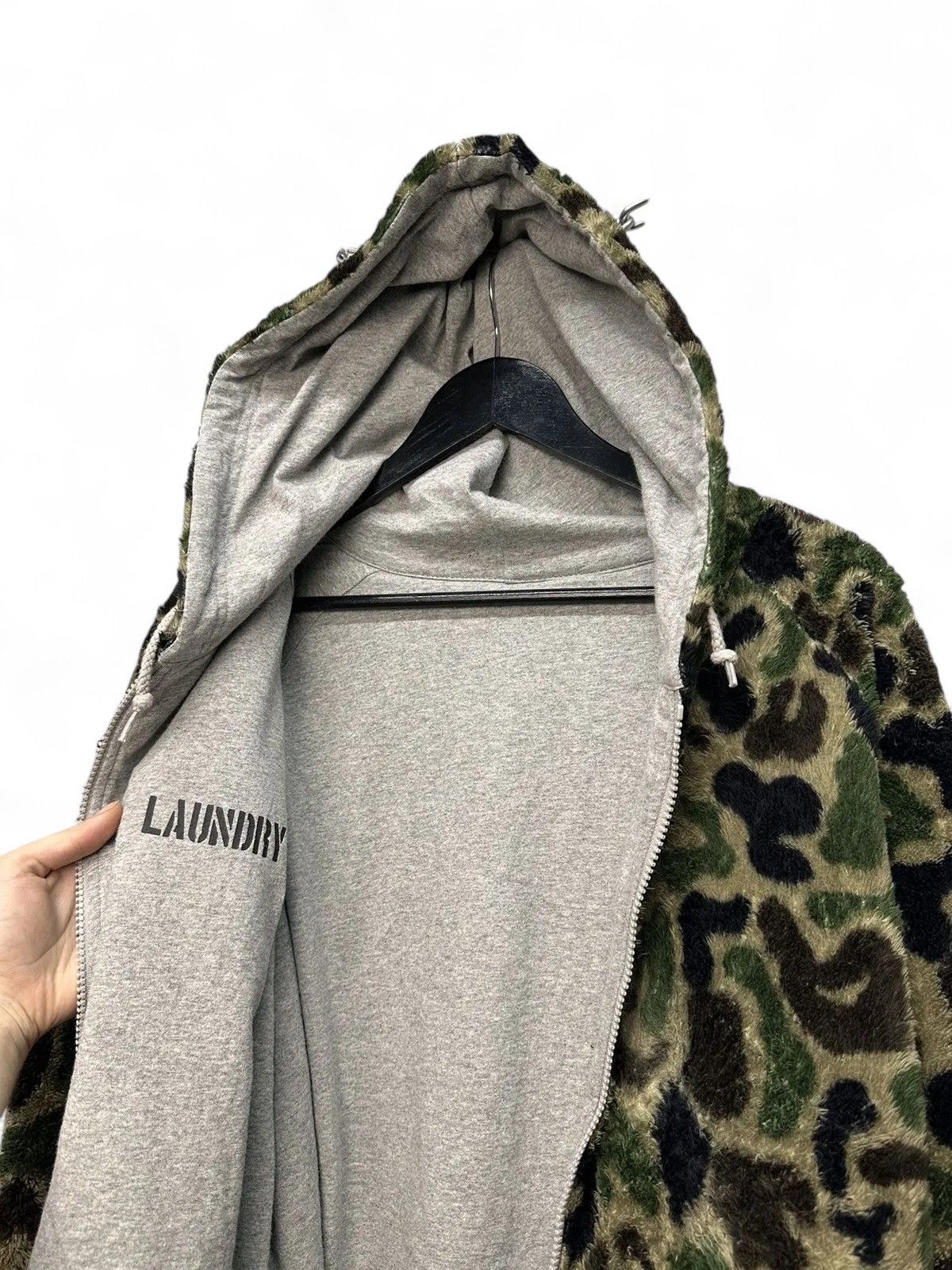 Japanese Brand Vintage Laundry Grey Zip Hoodie with Camo Fur Hood Size US M / EU 48-50 / 2 - 14 Thumbnail