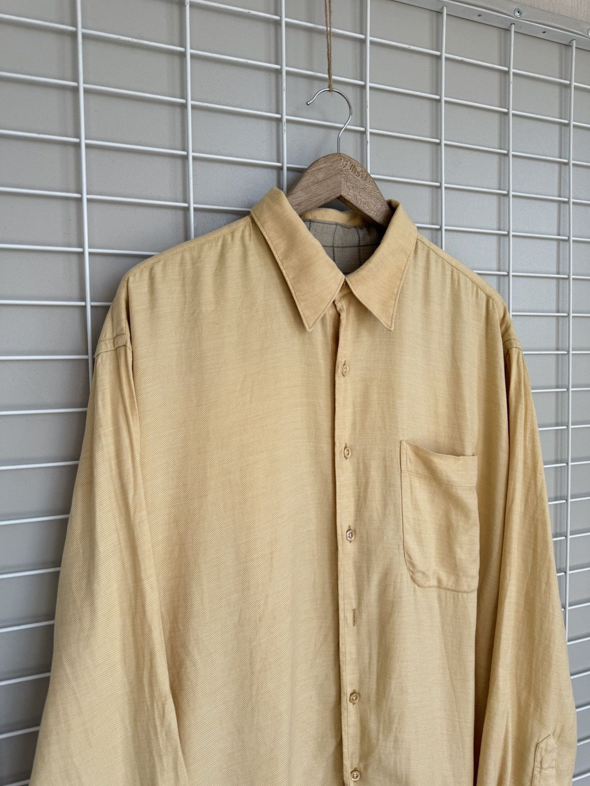 Burberry Burberry London Vintage Button Shirt Mens Size L Checked Size US L / EU 52-54 / 3 - 3 Thumbnail