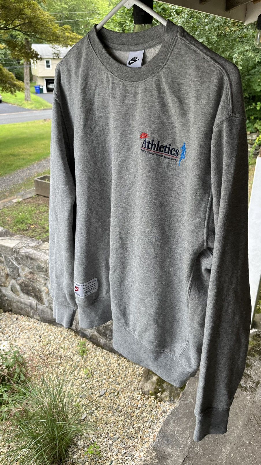 Nike Nike Athletic Grey Crewneck - Size Medium Size US M / EU 48-50 / 2 - 3 Thumbnail