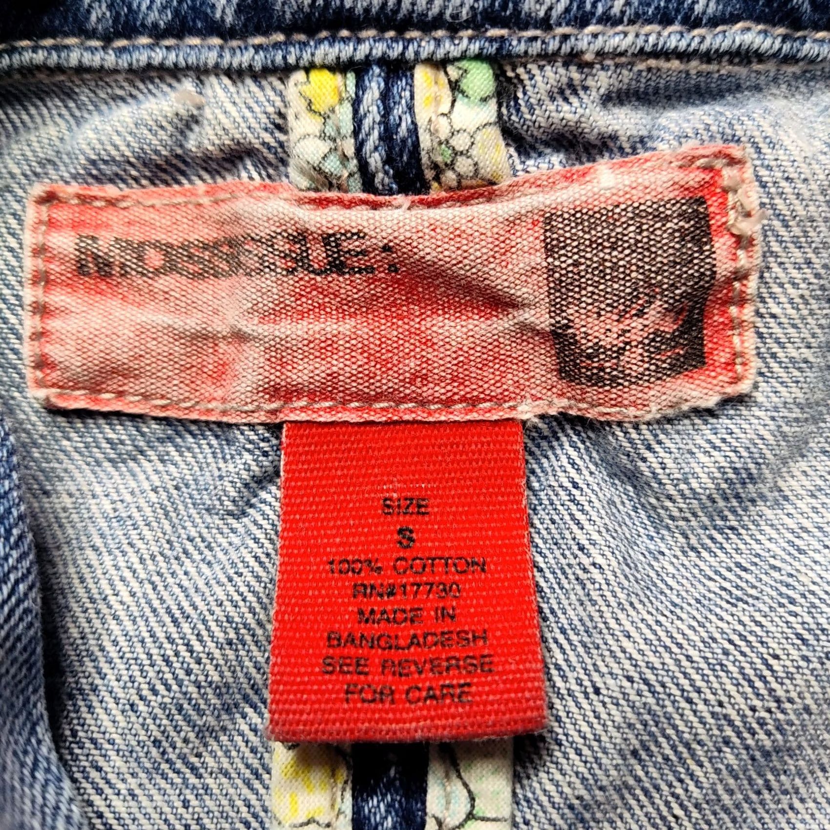 Mossimo MOSSISSUE BY MOSSIMO Women Small Denim Blue Jean Jacket Shirt Adults S Blue Denim Jacket Mossimo Jeans Jacket Womens Small Denim Blue Jean Jacket Size 28" / US 6 / IT 42 - 7 Thumbnail