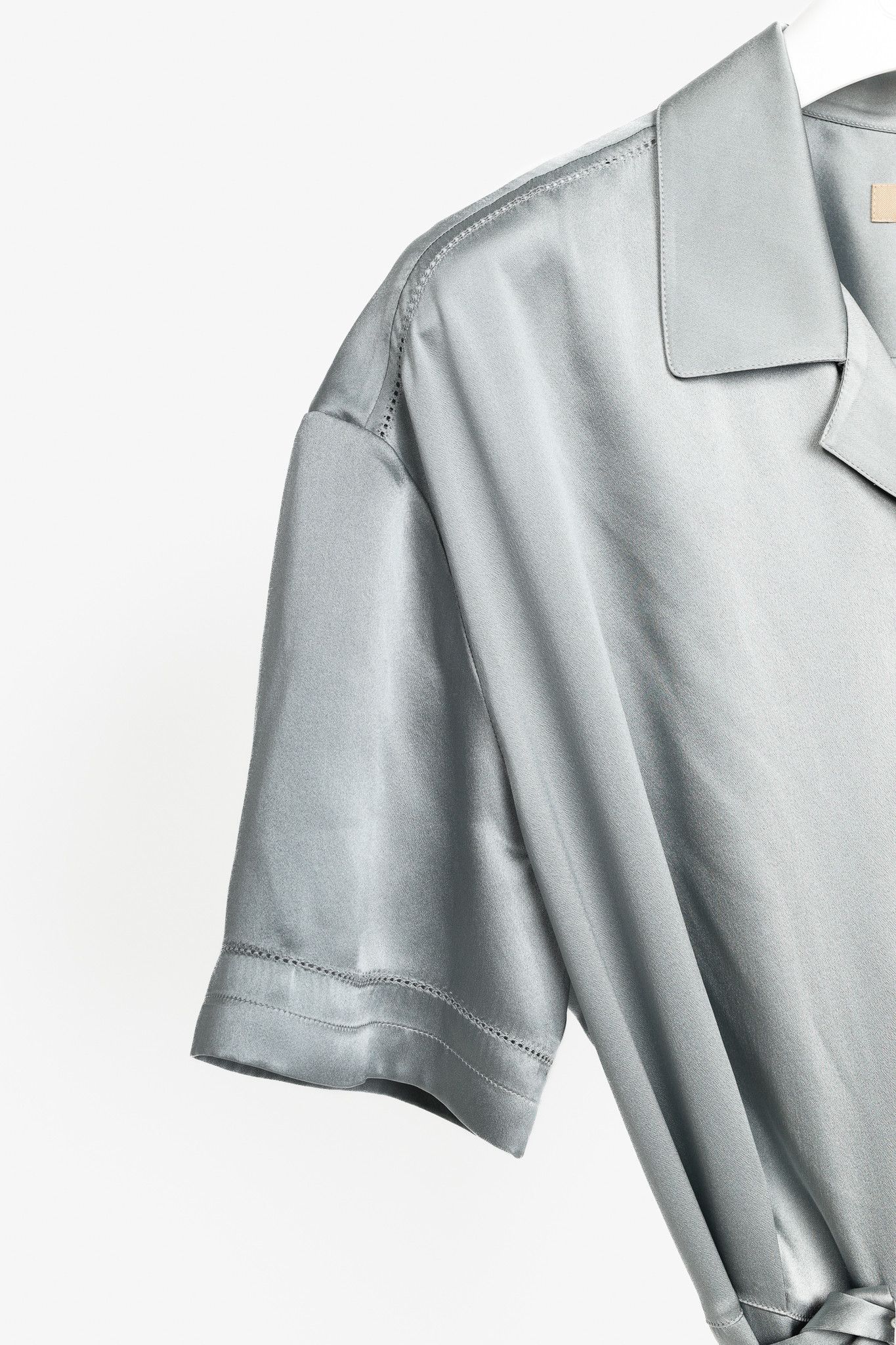 Burberry Burberry Emily Mineral Blue Silk-Satin Tie-Waist Shirt Dress Size S / US 4 / IT 40 - 5 Thumbnail