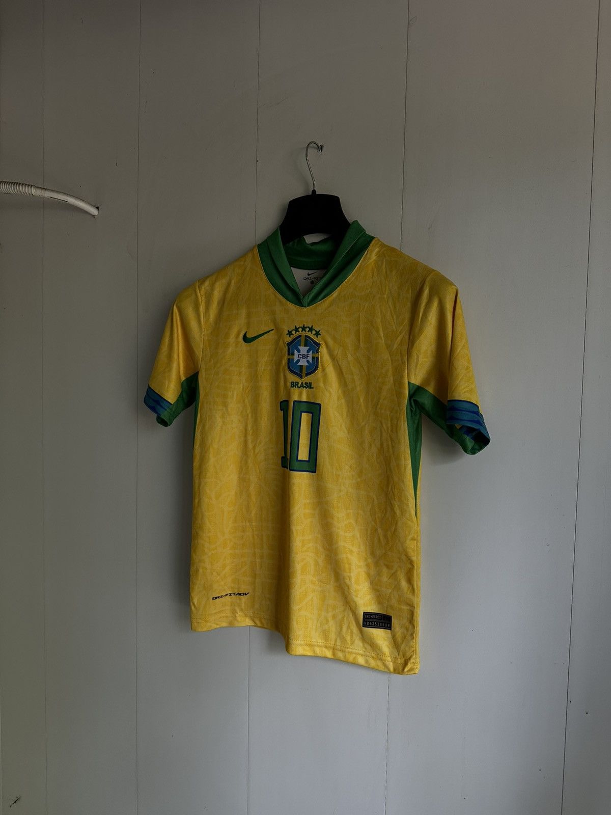 Nike Vintage Jersey Nike Brazil Neymar Size US XS / EU 42 / 0 - 1 Thumbnail