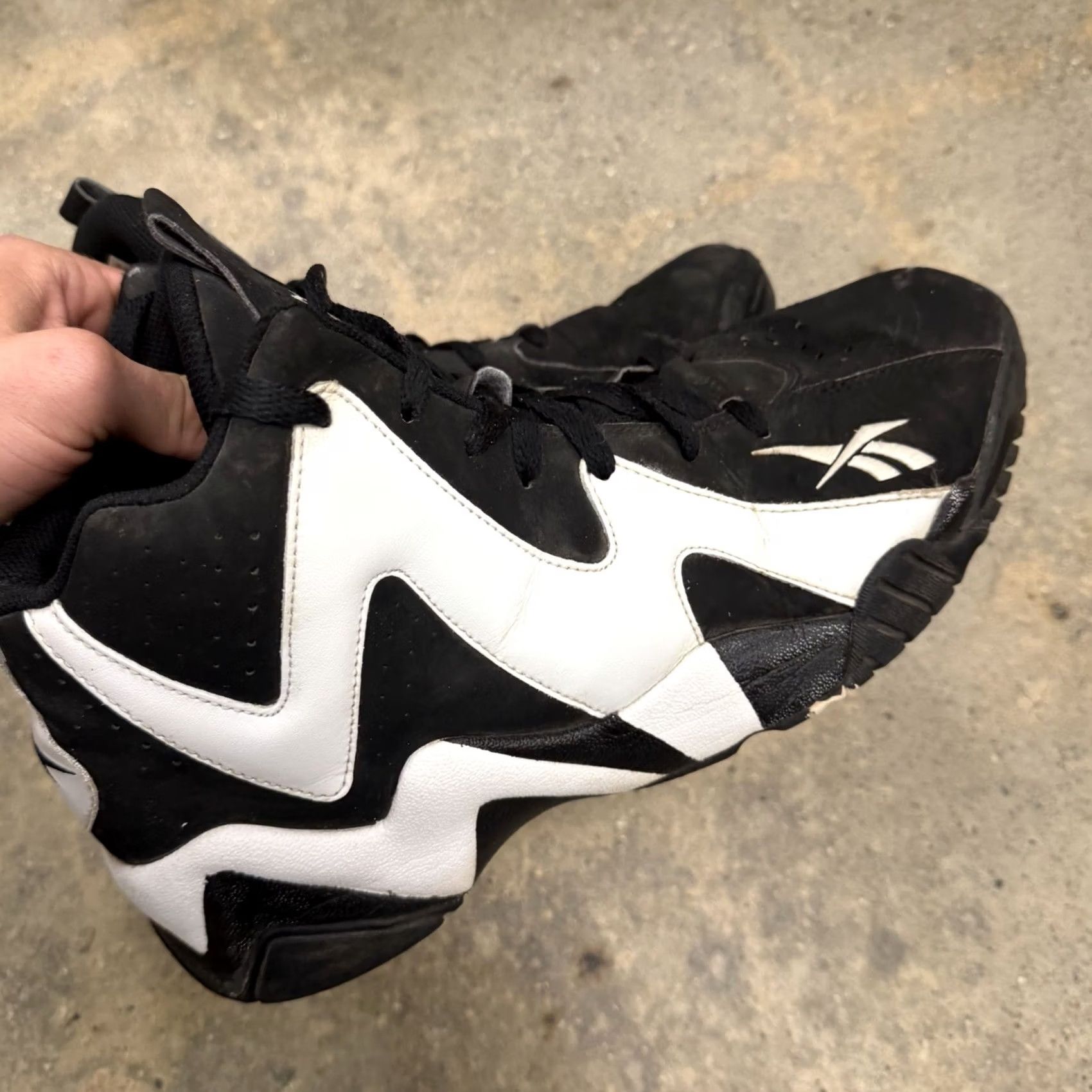 Adidas adidas Kamikaze 2 OG Retro Black White 2020 Size 11 Black White FV2969 Shoes Mens Athletic Sneakers Suede Kamikaze 2 Reebok Size US 10 / EU 43 - 6 Thumbnail