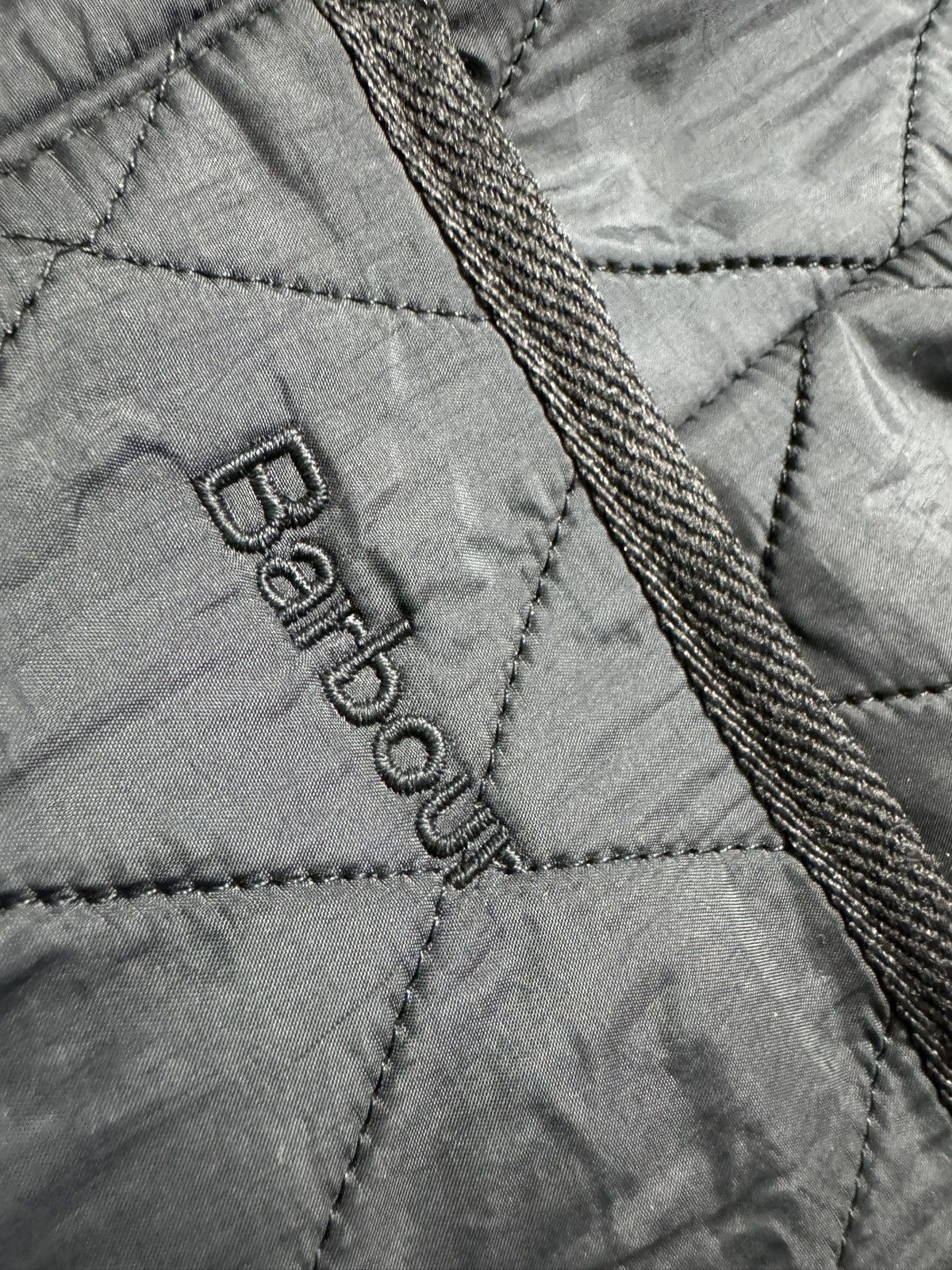 Barbour Barbour Women’s Polarquilt Quilted Jacket Black Size UK 14 Size L / US 10 / IT 46 - 6 Thumbnail