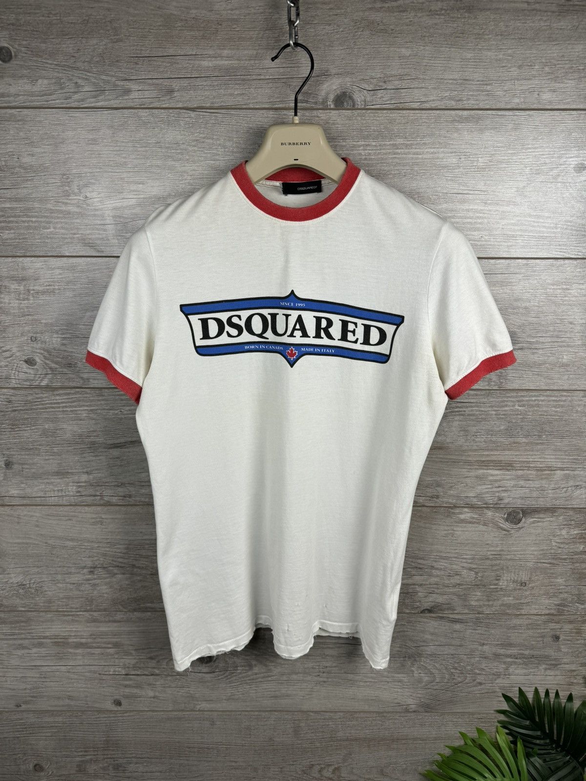 DISCOVERED Dsquared2 T-shirt Made in Italy 🇮🇹 Vintage Luxury tee size M Size US M / EU 48-50 / 2 - 8 Thumbnail