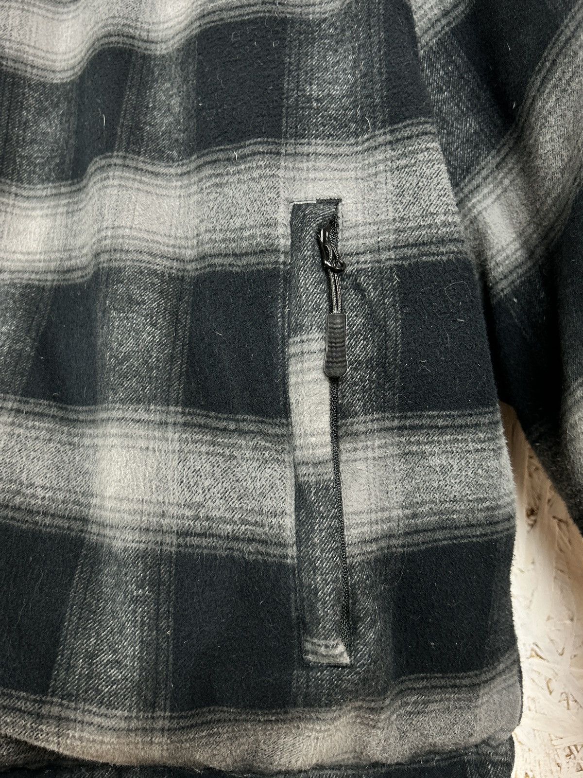 Supreme Supreme Flannel Reversible Puffer Down Jacket 22AW Plaid XL Size US XL / EU 56 / 4 - 7 Thumbnail