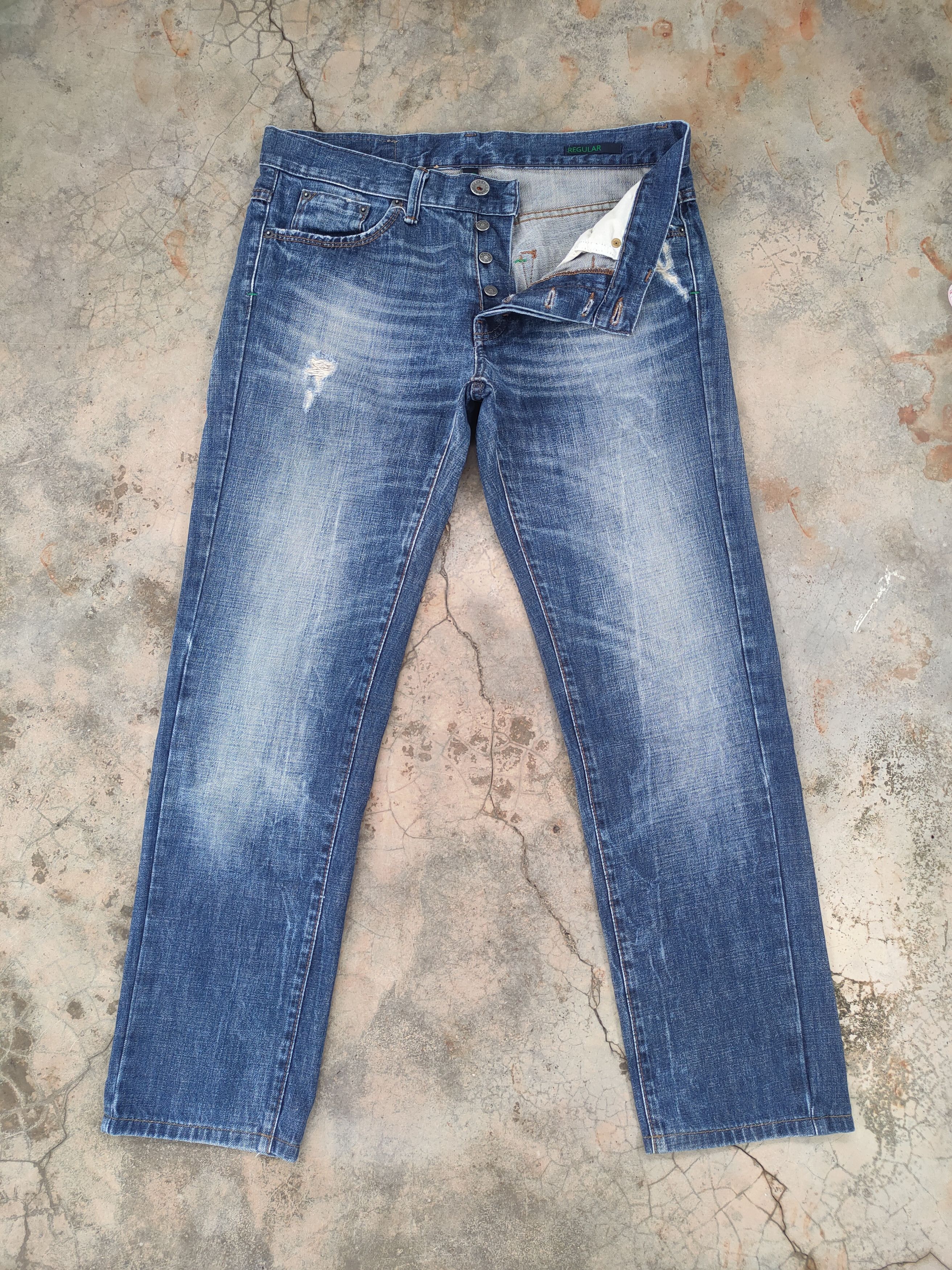 W34 VINTAGE BONETTON FADED DISTRESSED JEANS PANTS