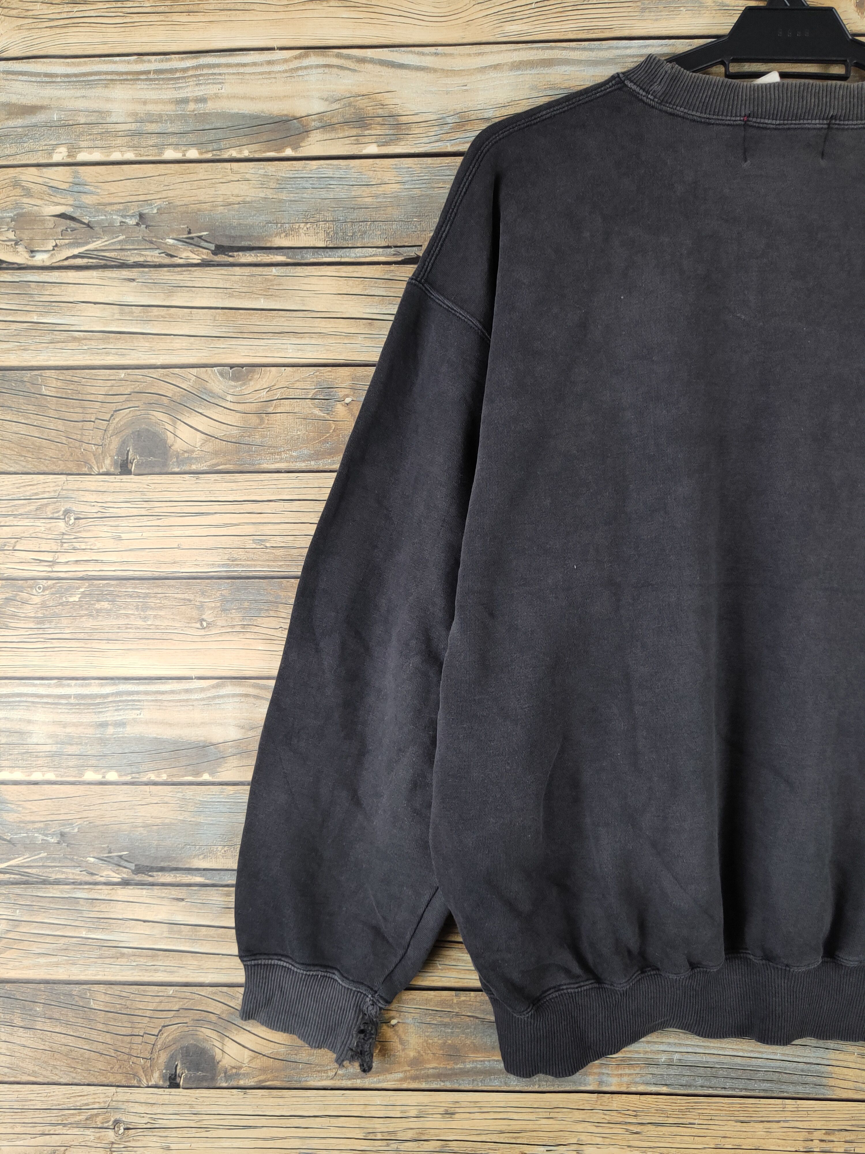 Converse × Vintage DL Converse vintage Black Faded Sweatshirts #435 Size US L / EU 52-54 / 3 - 9 Thumbnail