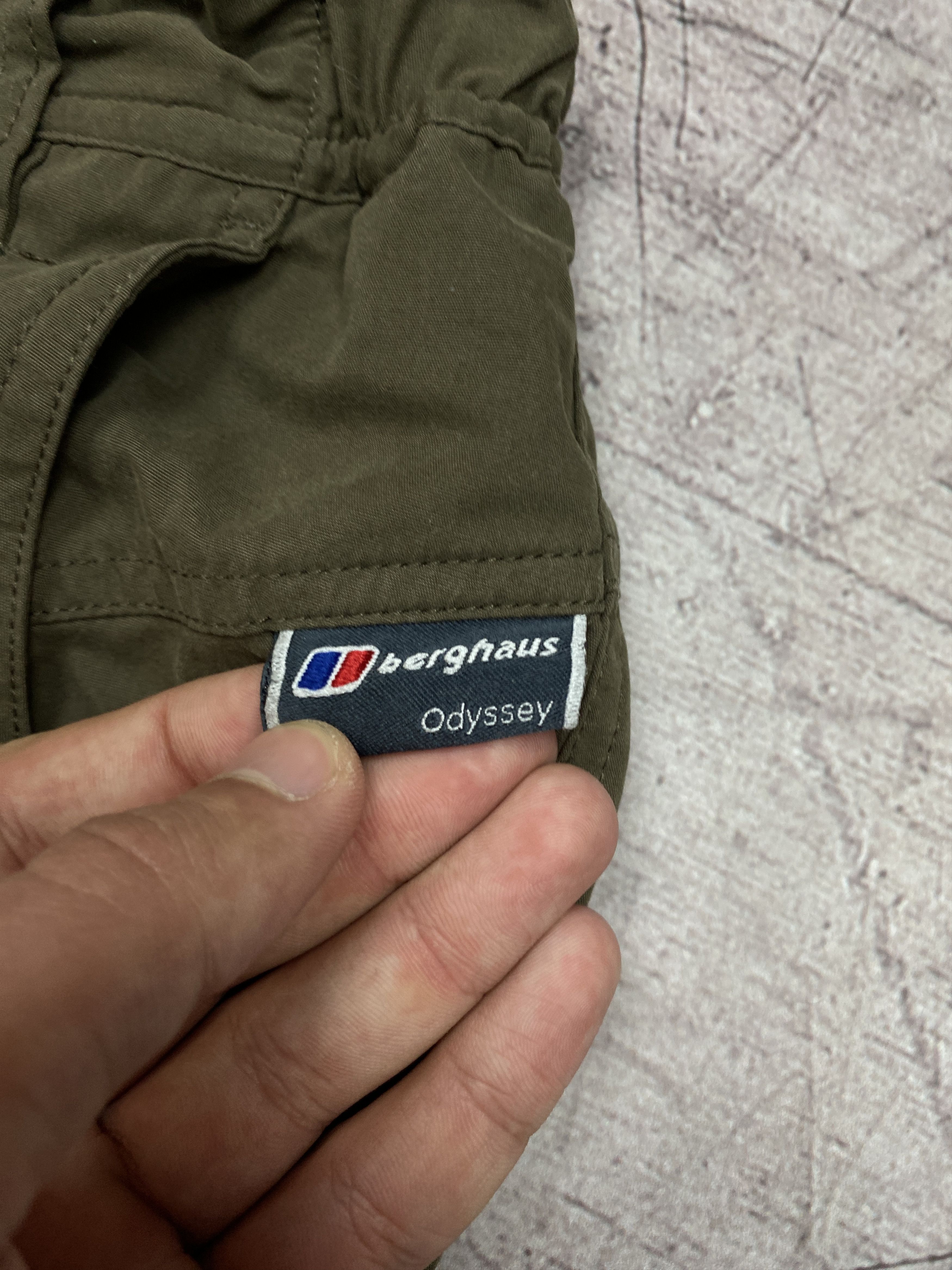 Berghaus × Vintage Berghaus Odyssey Vintage Mens Outdoor Cargo Pants Shorts Size US 30 / EU 46 - 4 Thumbnail
