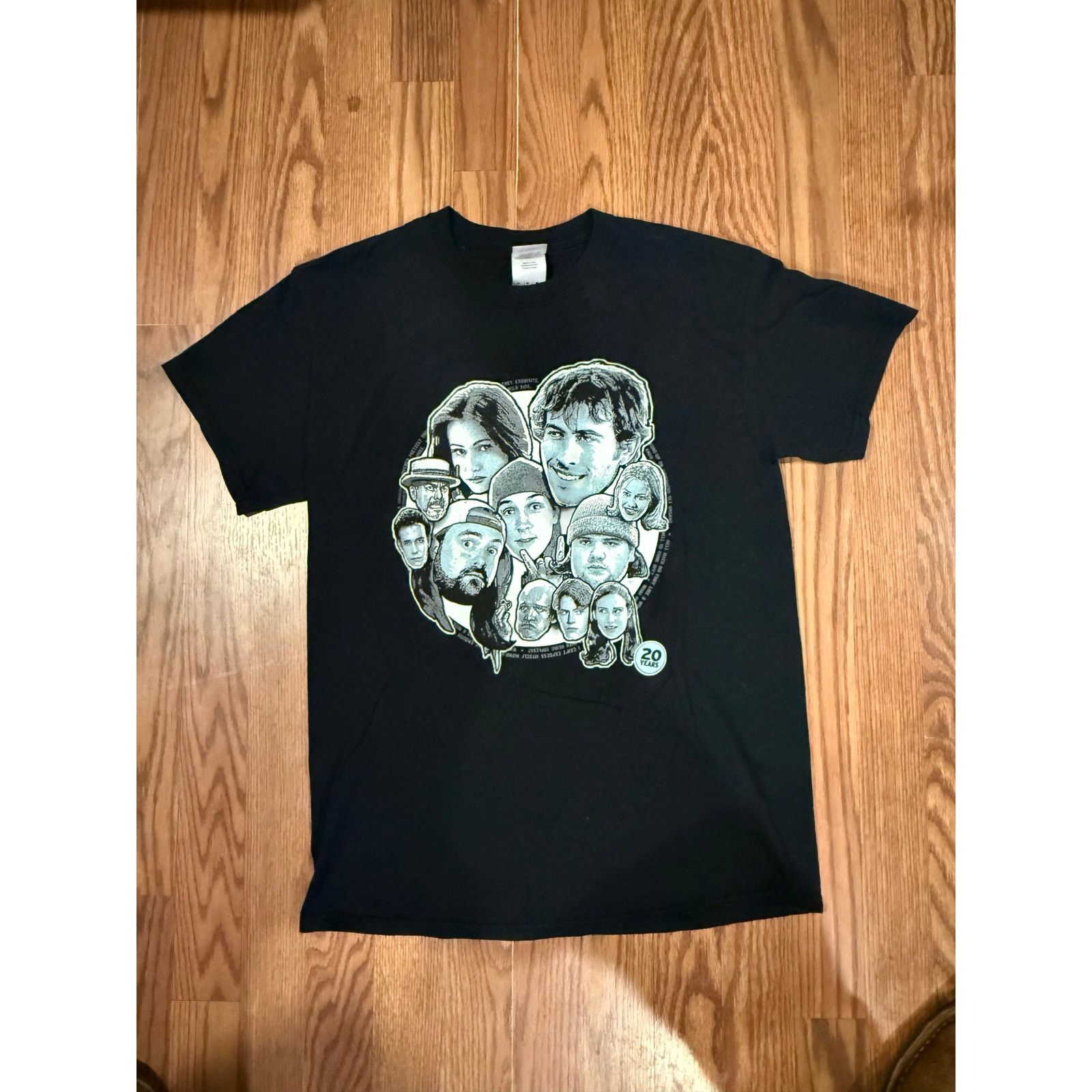 Gildan Mallrats 20th anniversary limited release NWOT Size US M / EU 48-50 / 2 - 1 Thumbnail