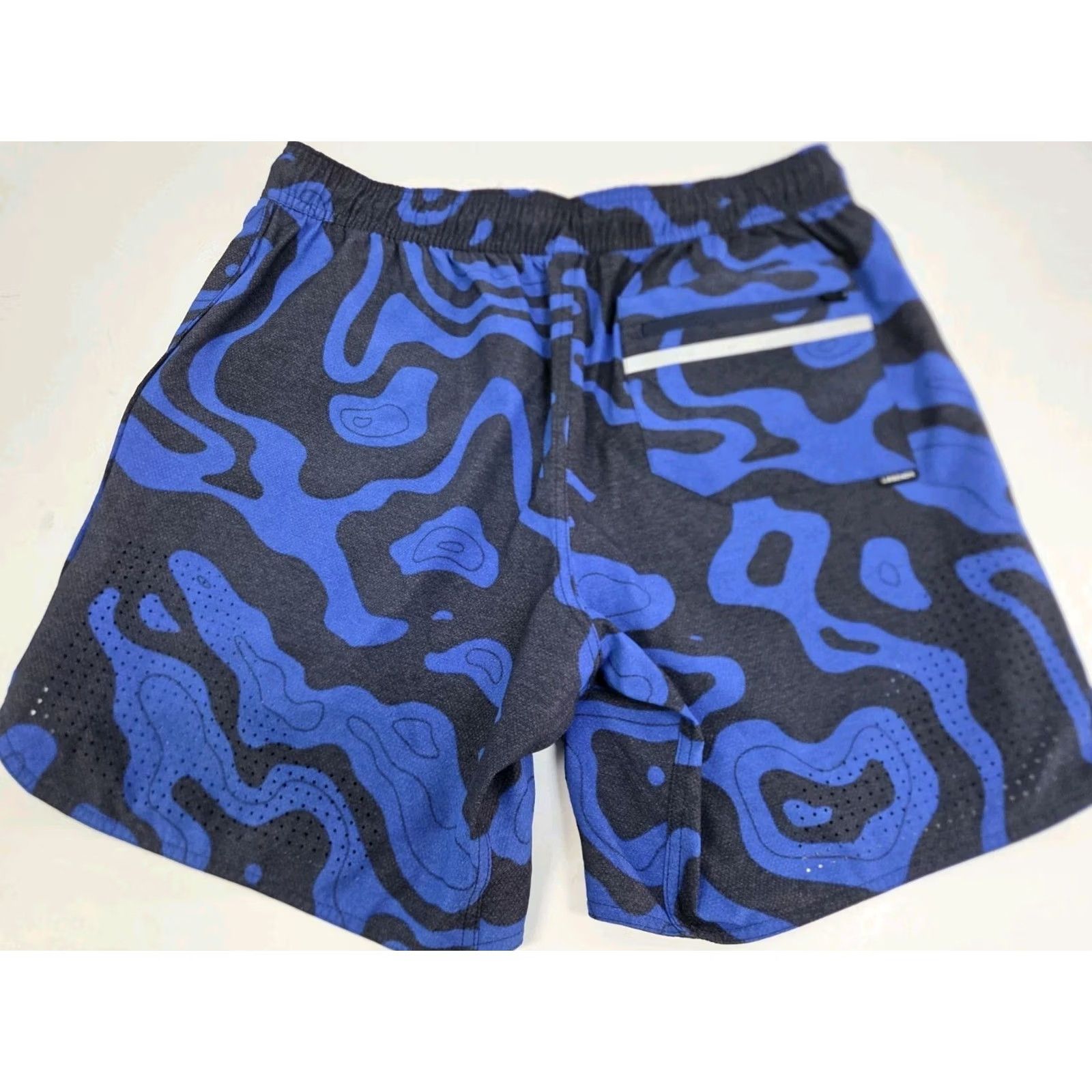 Vintage NWT Legends Mens Hybrid Shorts Water Pattern Drawstring Back Pocket Zip Pockets Lightweight Quick Dry L Size US 33 - 3 Thumbnail