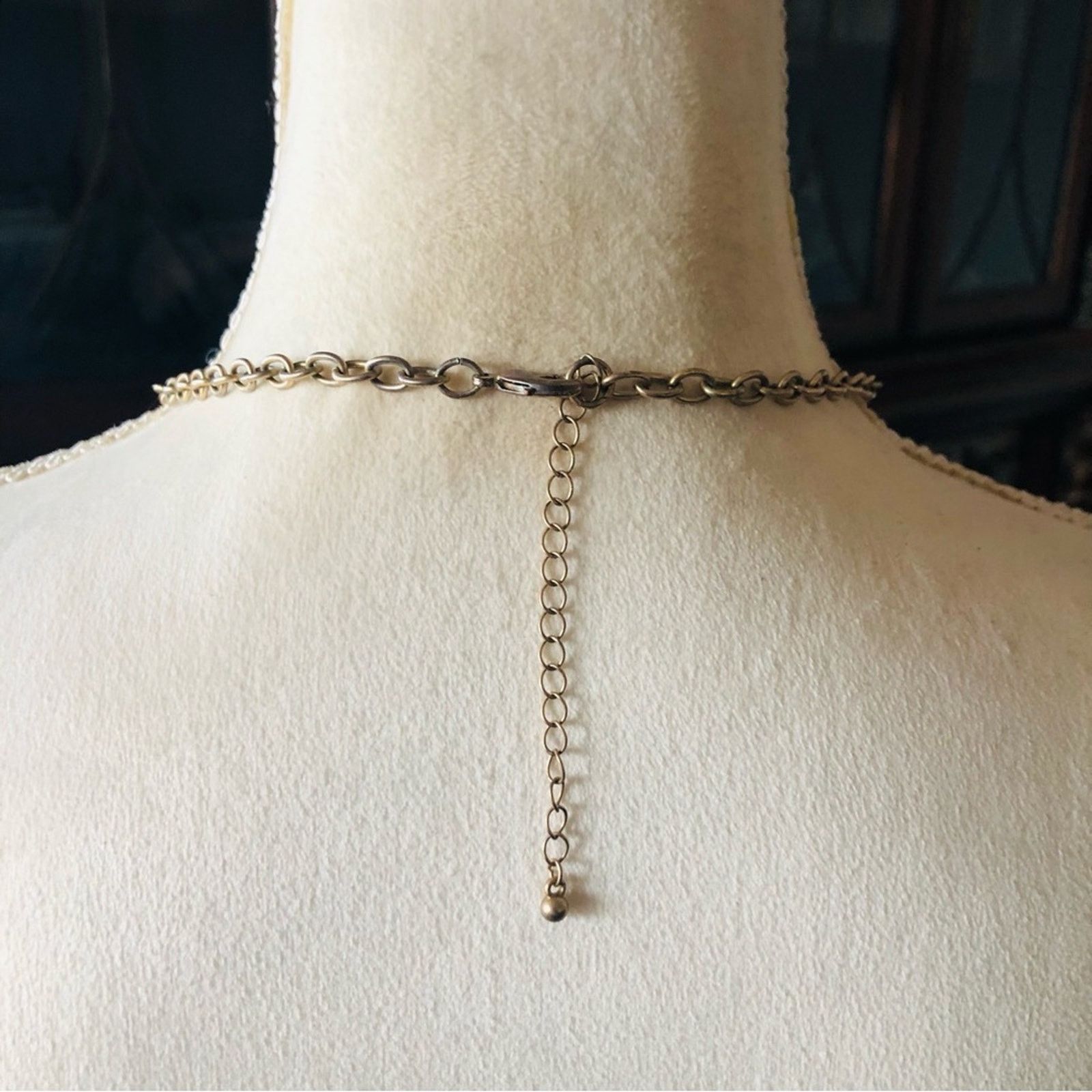 Jewelry Dyed shell disc chain necklace Size ONE SIZE - 5 Thumbnail