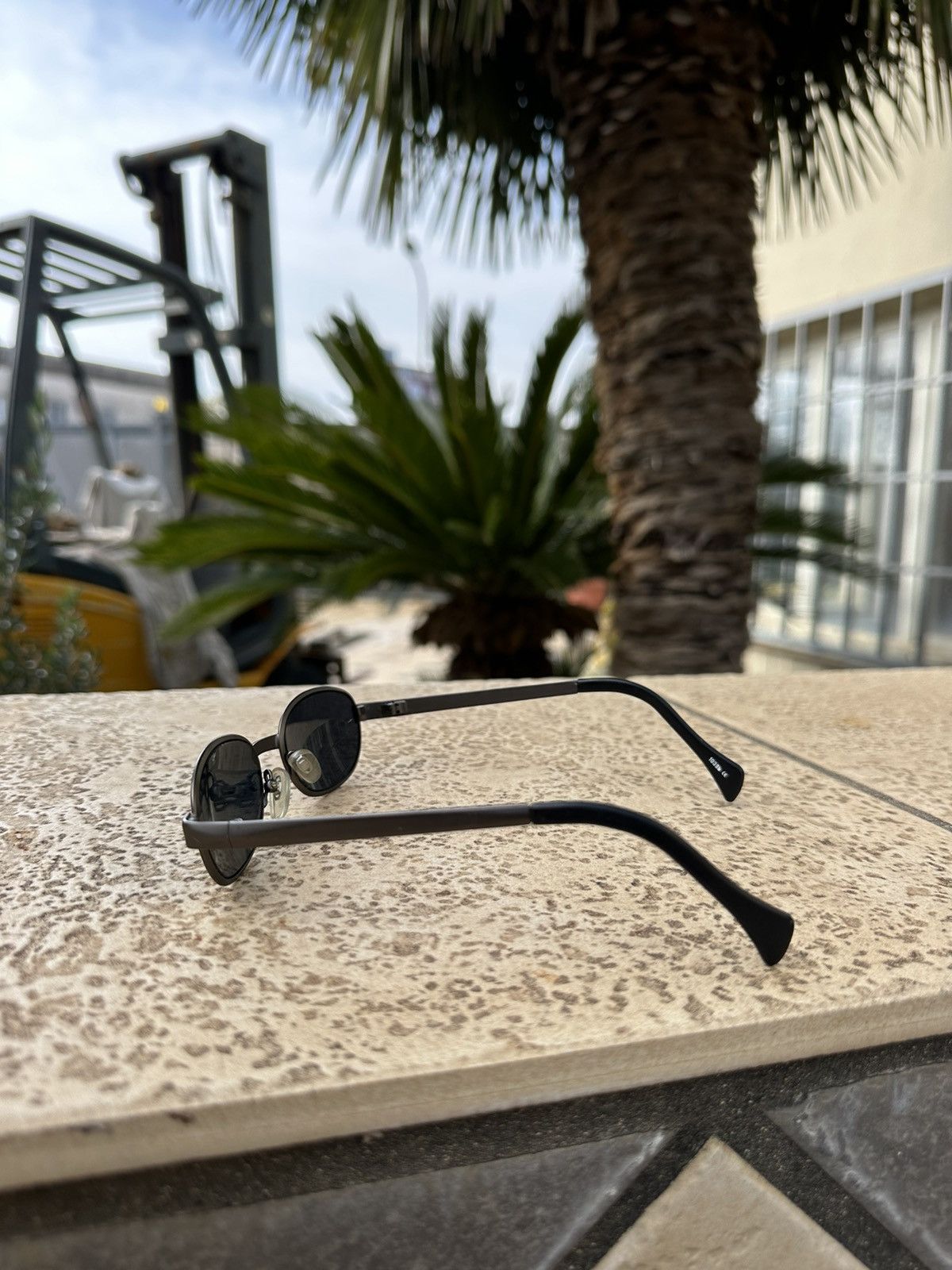 Vintage Italy Sunglasses Vintage Dark Grey Size ONE SIZE - 3 Thumbnail