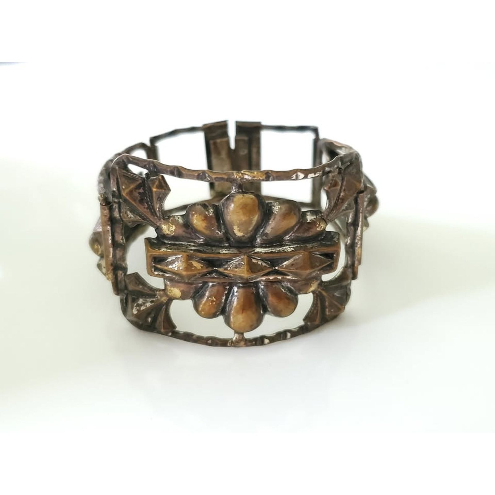 Other Beautiful Vintage Brass Metal Floral Bracelet Size ONE SIZE - 1 Thumbnail