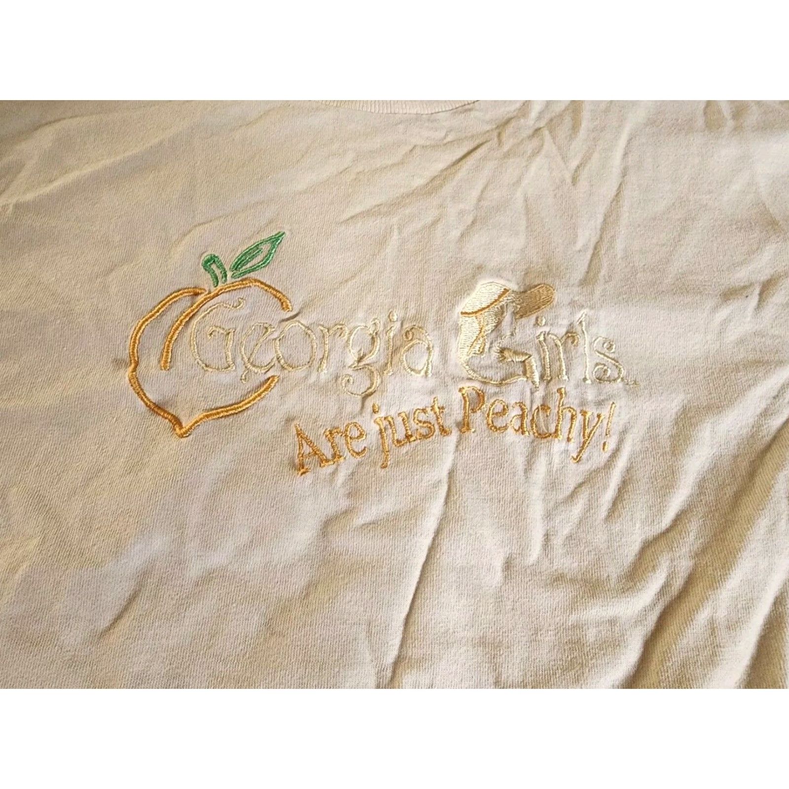 Vintage Vintage Mens M Georgia Girls Are Just Peachy Embroidered T Shirt 1980s Cotton Blend Distressed Size US M / EU 48-50 / 2 - 3 Thumbnail