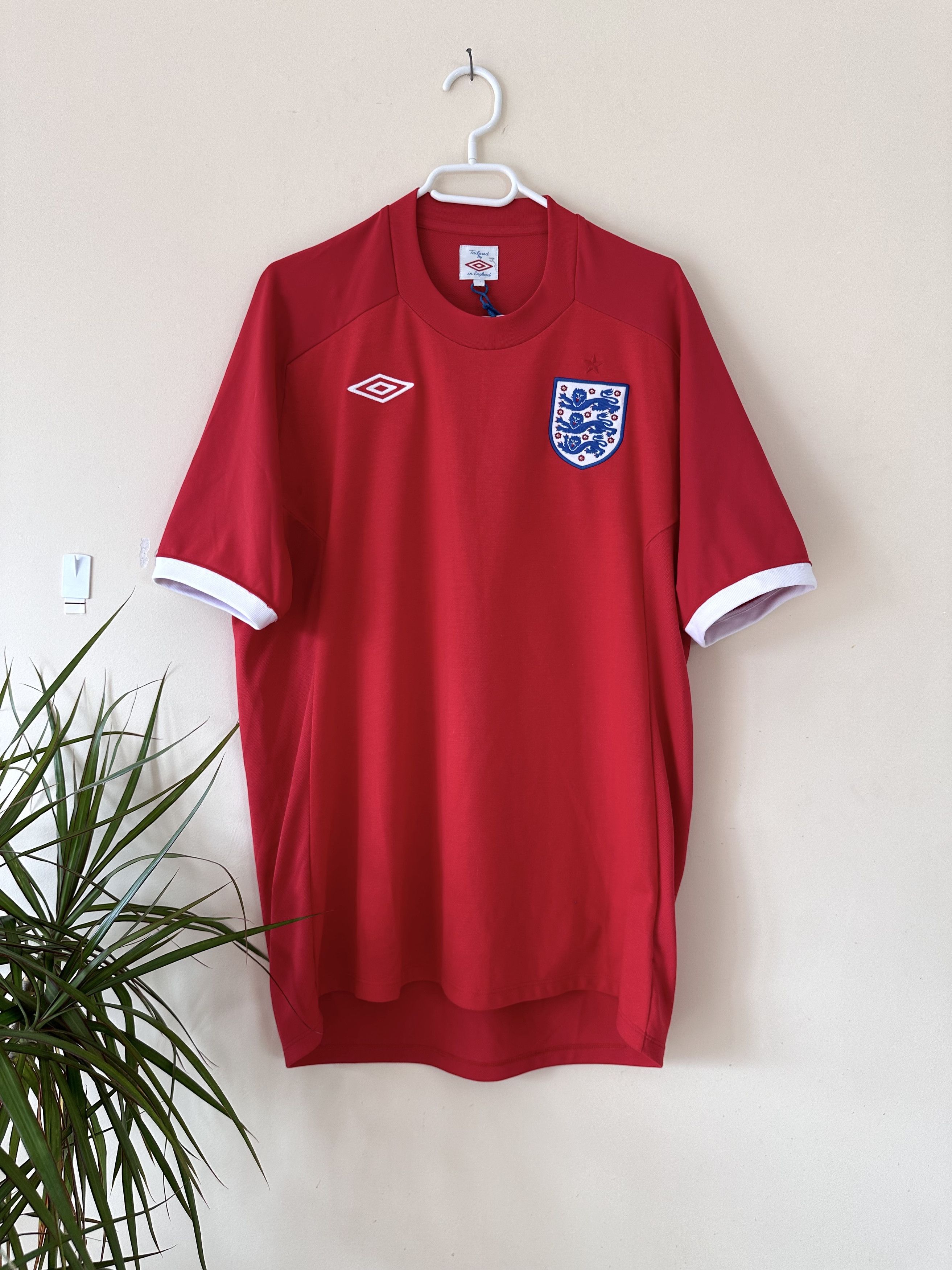 Umbro Vintage Umbro England premier tee t-shirt Size US L / EU 52-54 / 3 - 1 Thumbnail