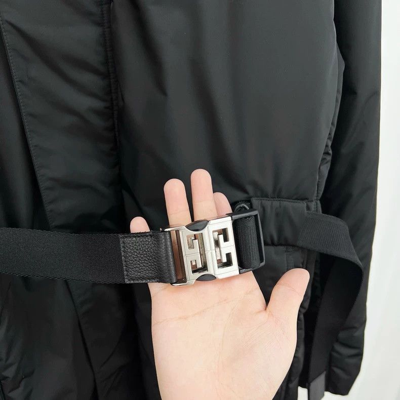 Givenchy Givenchy Givenchy Embroidered Belted Down Coat -2507 Size US XXL / EU 58 / 5 - 5 Thumbnail