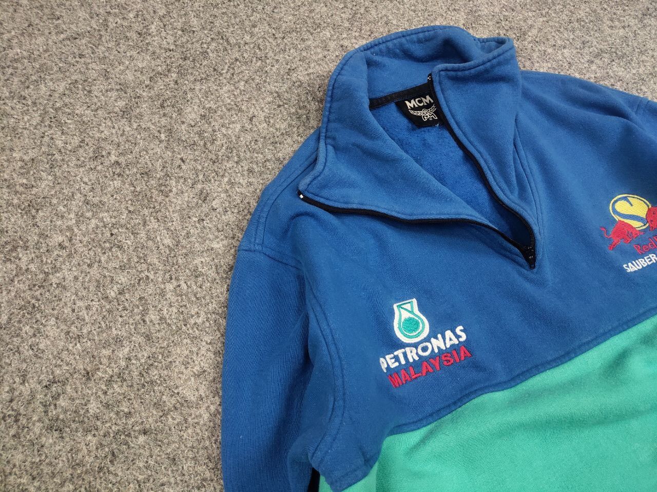 MCM Rare Vintage 80's MCM Sauber Petronas Formula Sweatshirt Size US M / EU 48-50 / 2 - 8 Thumbnail