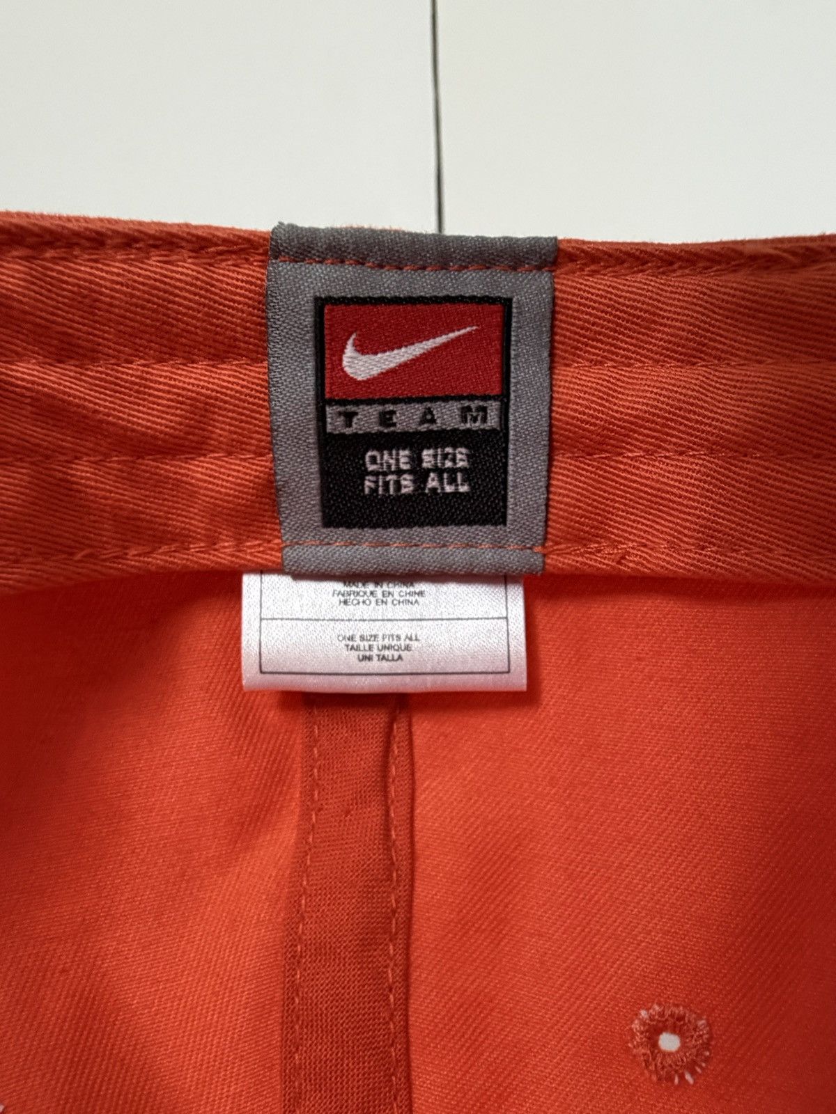 Nike NIKE KNVB HOLLAND NETHERLANDS TEAM HAT CAP SOCCER VINTAGE Size ONE SIZE - 11 Thumbnail