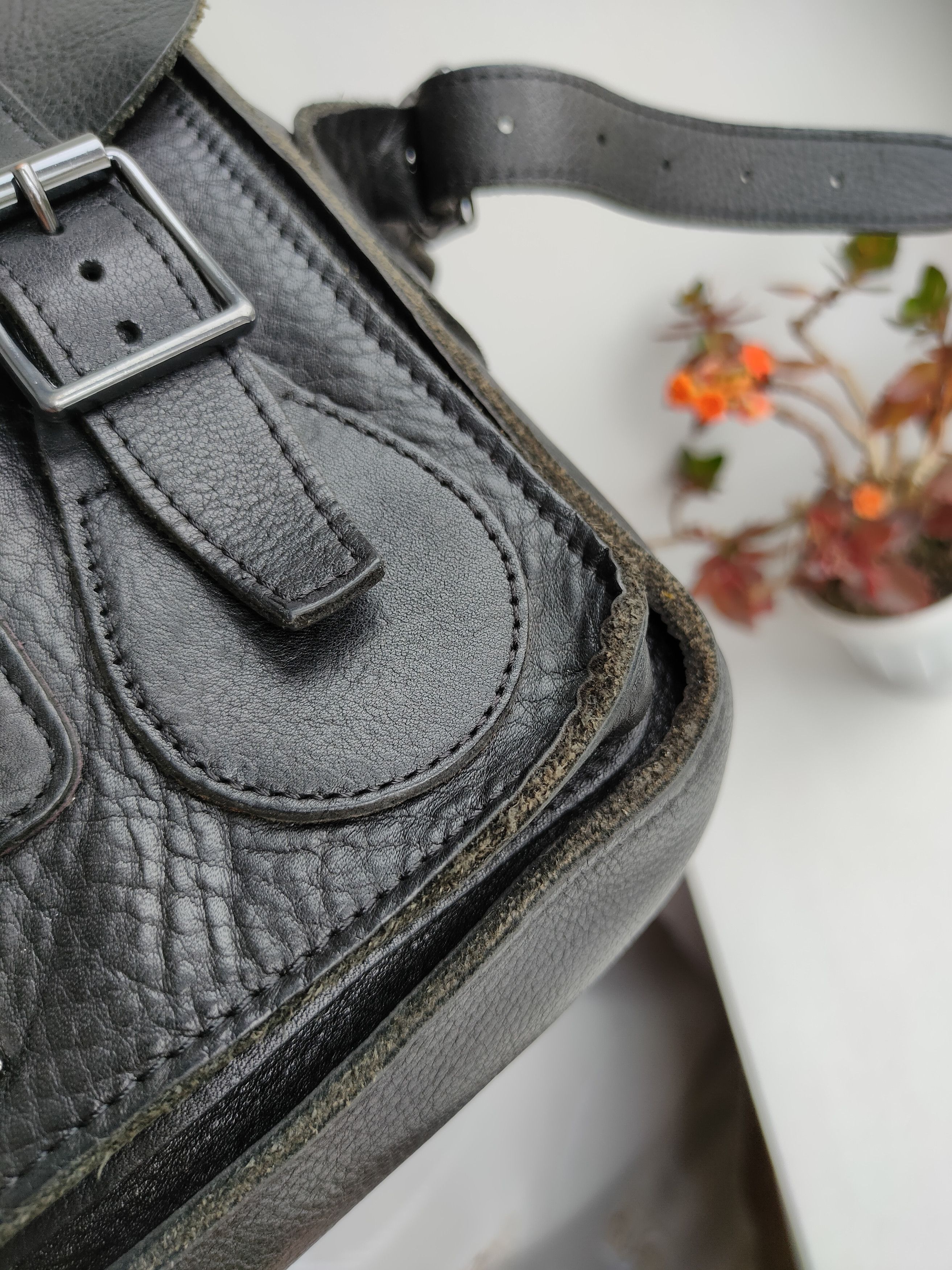 Dr. Martens 🔥Dr. Martens Vintage Leather Shoulder Bag Messenger Size ONE SIZE - 7 Thumbnail