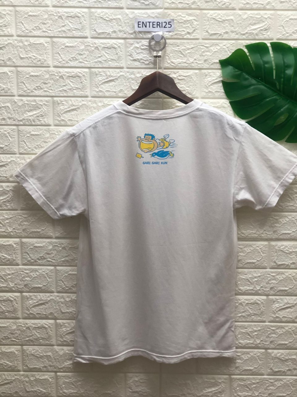 Vintage vintage anima gari gari kun campaingn Size US M / EU 48-50 / 2 - 8 Thumbnail