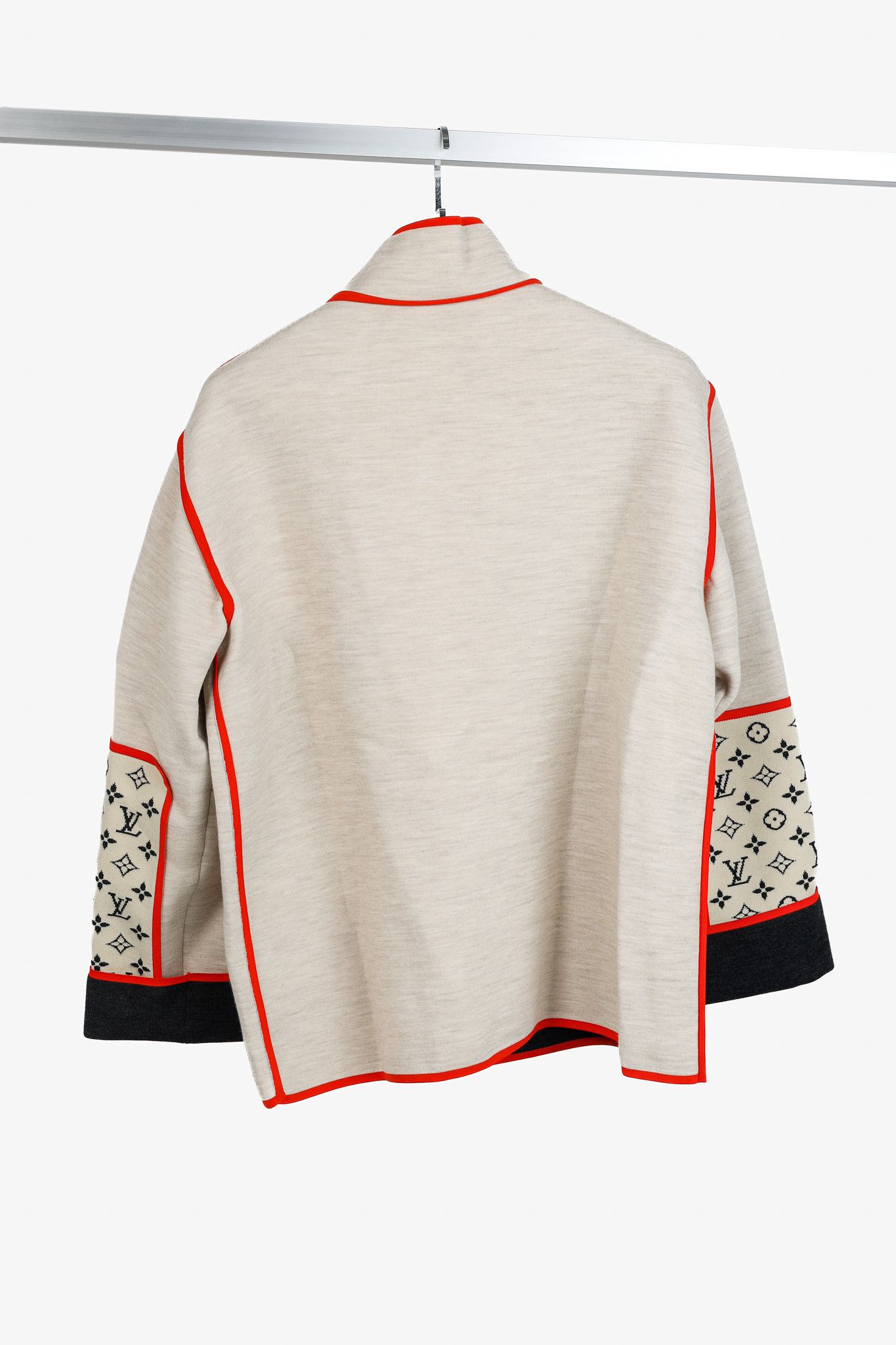 Louis Vuitton Louis Vuitton Off-White Monogram Vivid Trim Pullover Size S / US 4 / IT 40 - 2 Thumbnail