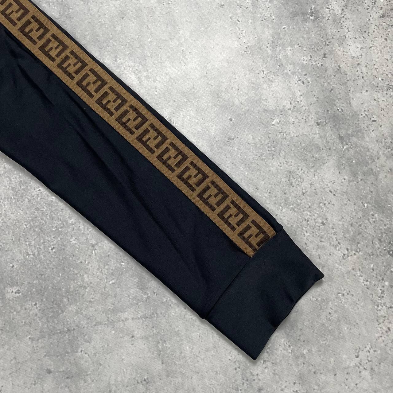 Fendi Fendi Kids Trim Leggings Logo Stripe Black 12+ Adult XS/S Size 26" / US 2 / IT 38 - 8 Thumbnail