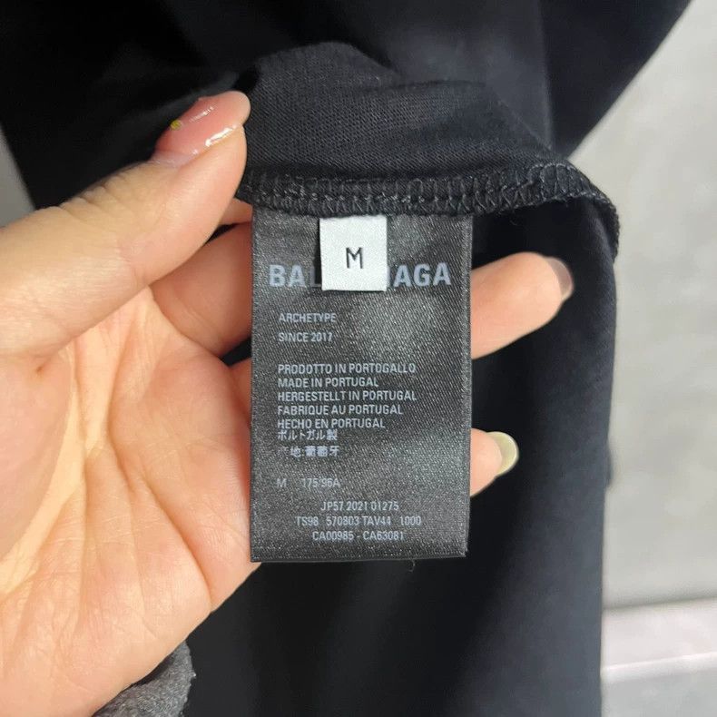 Balenciaga Balenciaga latest black cola print logo round neck short sl Size US M / EU 48-50 / 2 - 7 Thumbnail