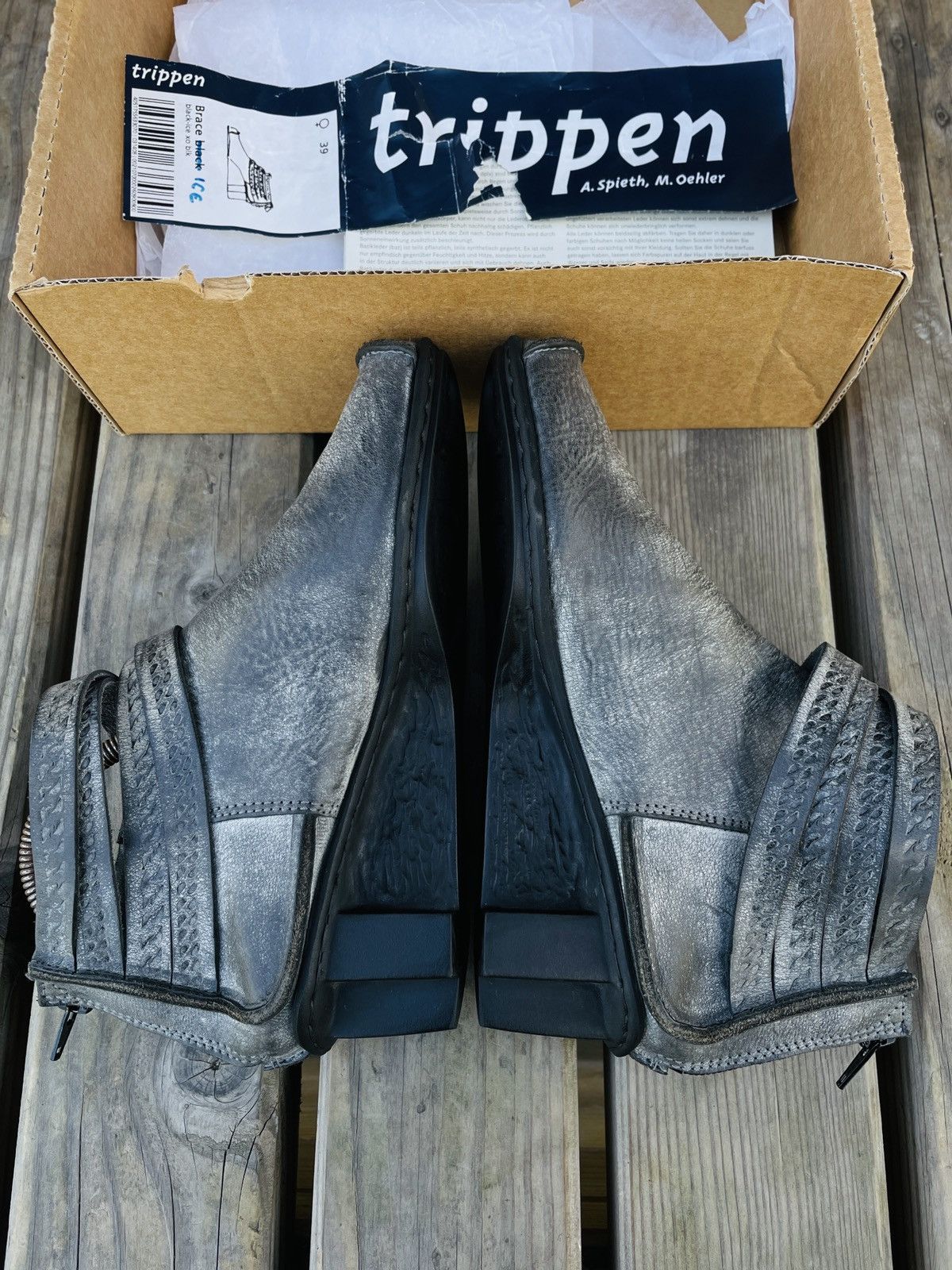 Trippen Leather BRACE ICE Ankle Boot With Bracelet Detail Zip Shoes Size US 9 / IT 39 - 15 Thumbnail
