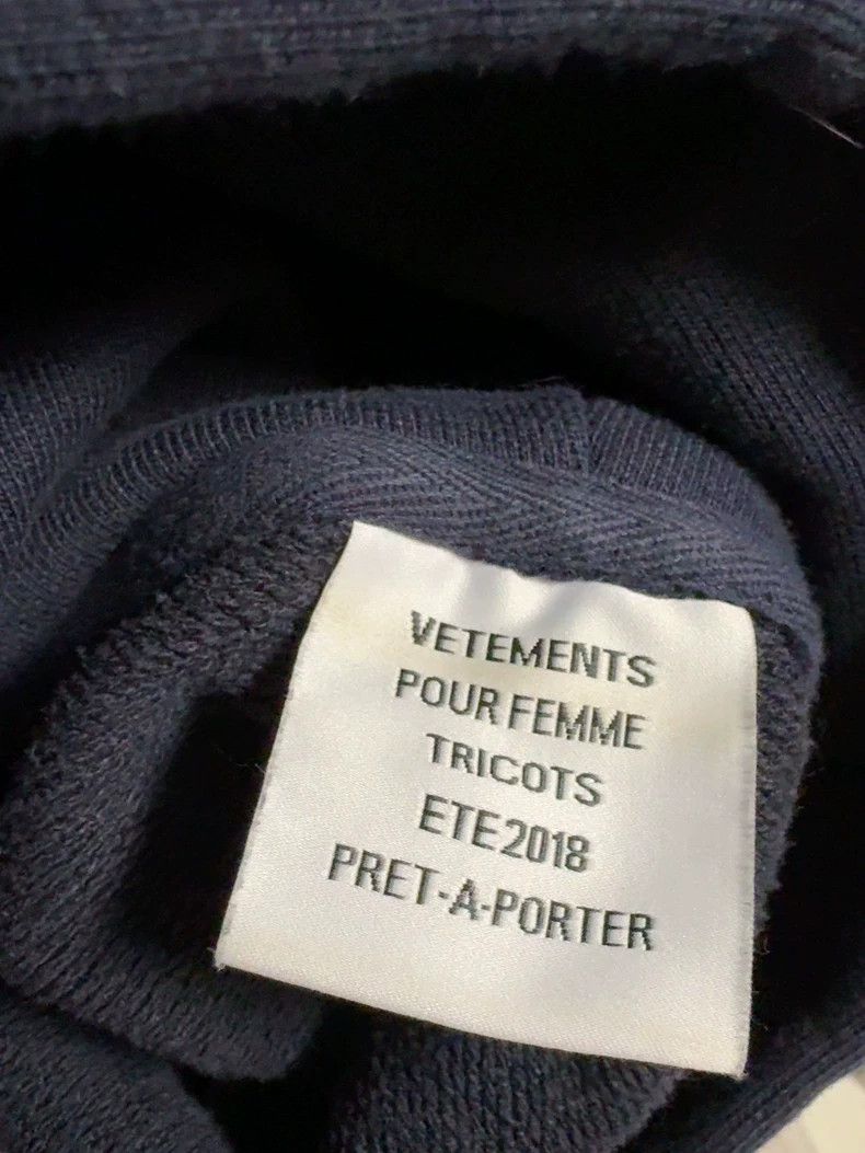 Vetements Vetements Sweatshirt Size US M / EU 48-50 / 2 - 8 Thumbnail