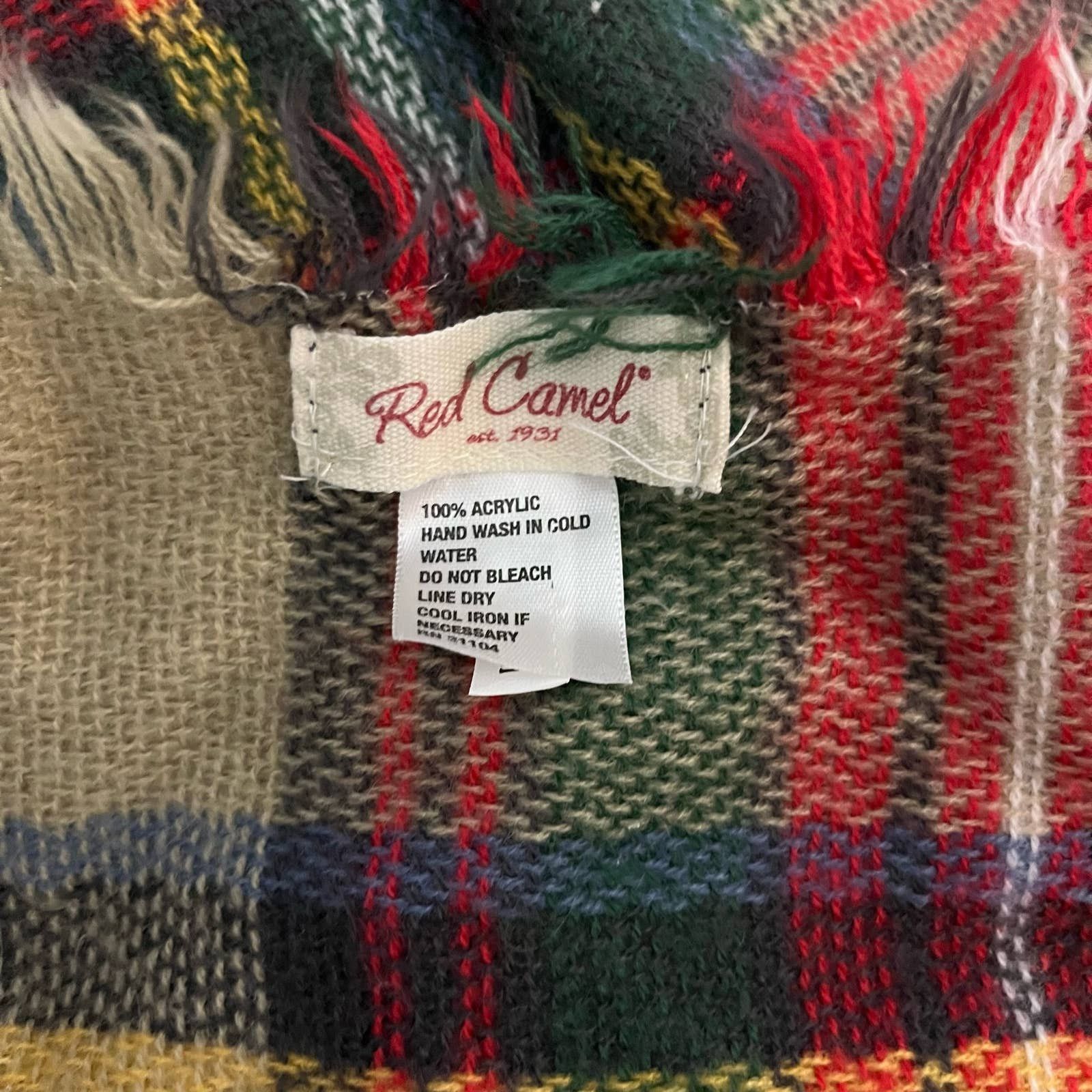 The Unbranded Brand Red Camel Plaid Scarf Size ONE SIZE - 3 Thumbnail