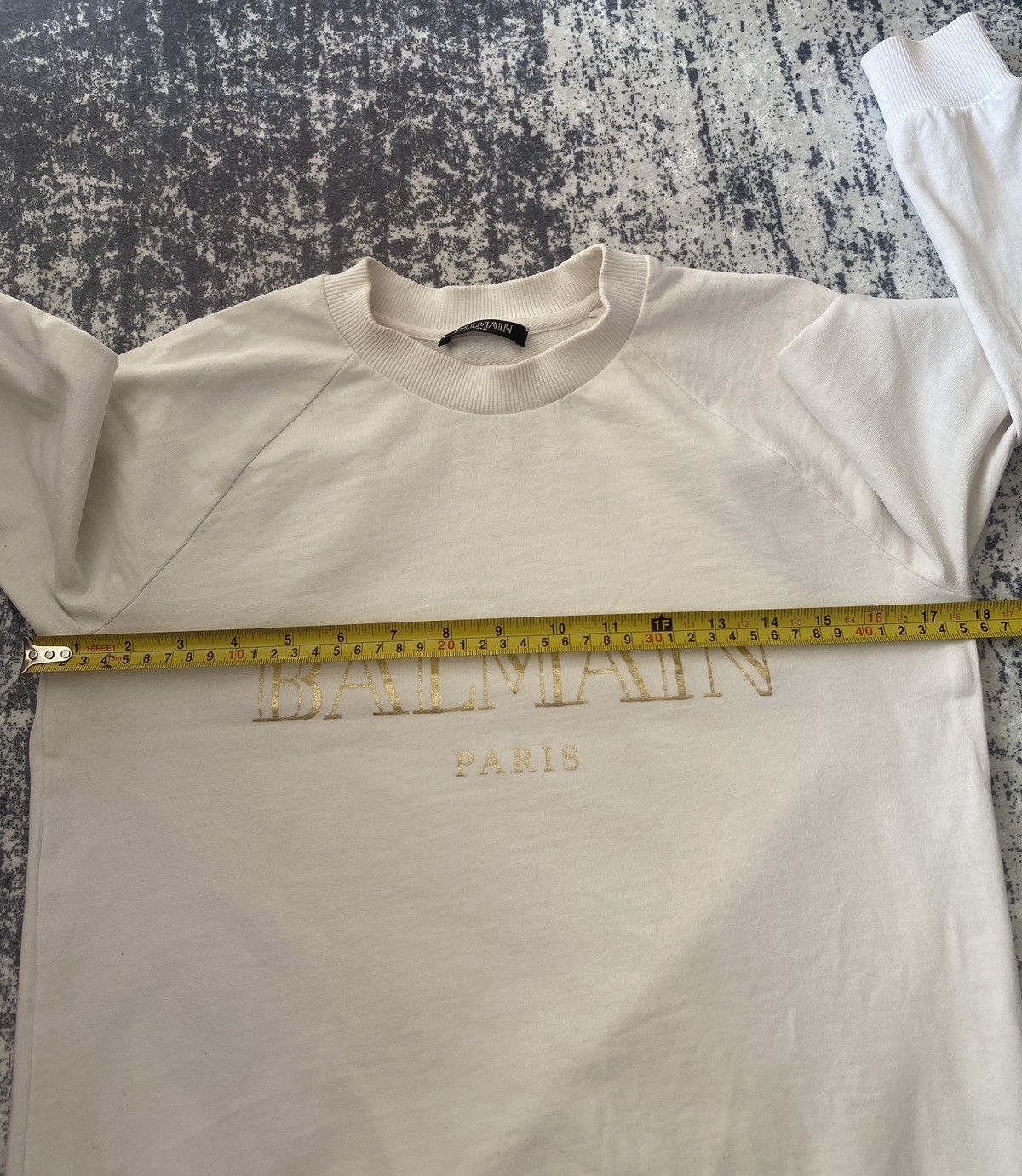 Balmain Luxury women balmain big gold logo crawneck Size S / US 4 / IT 40 - 15 Thumbnail