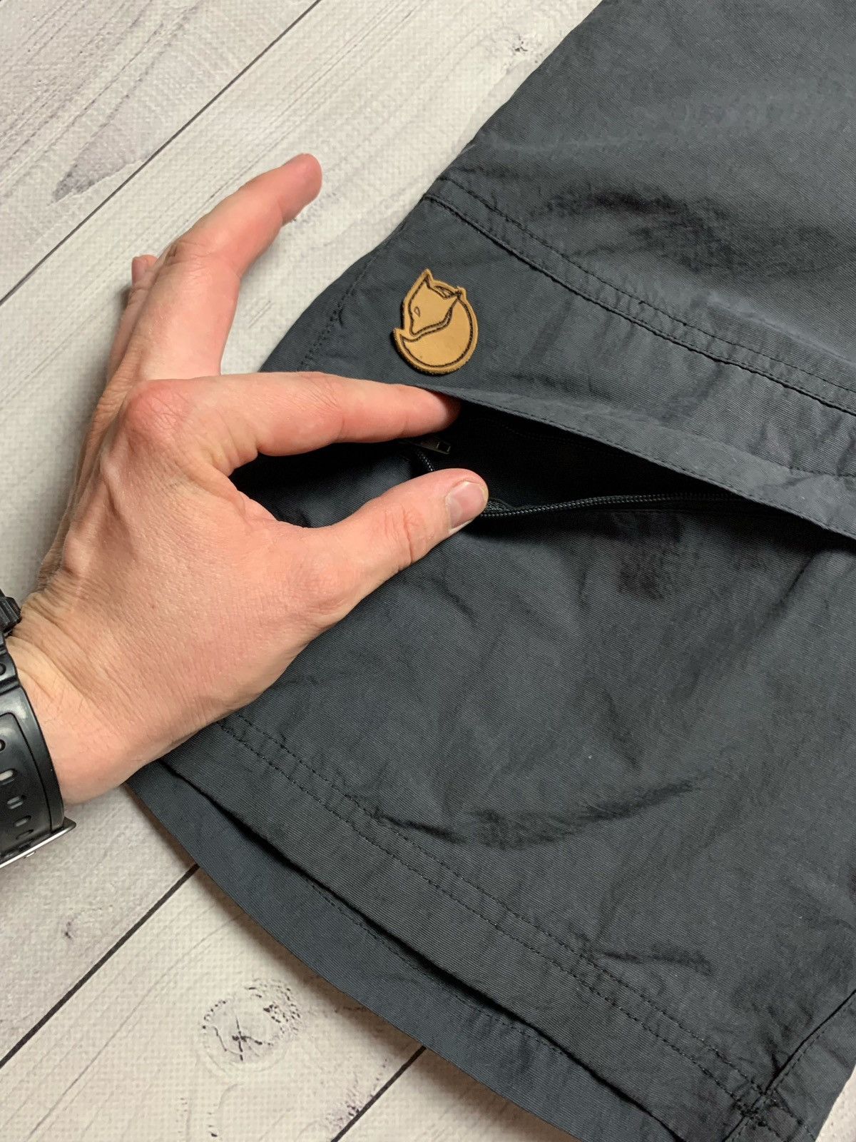Fjallraven × Vintage Fjallraven kargo shorts Size 29 S Size US 29 - 8 Thumbnail