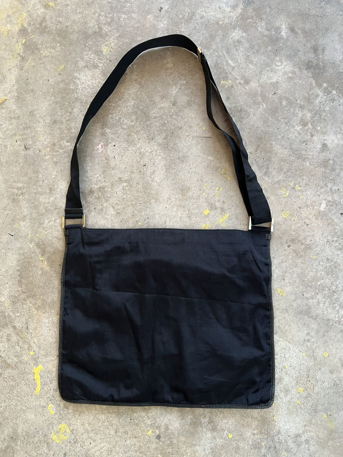 Gucci Gucci Vintage Canvas Leather Shoulder Bag Size ONE SIZE - 2 Thumbnail